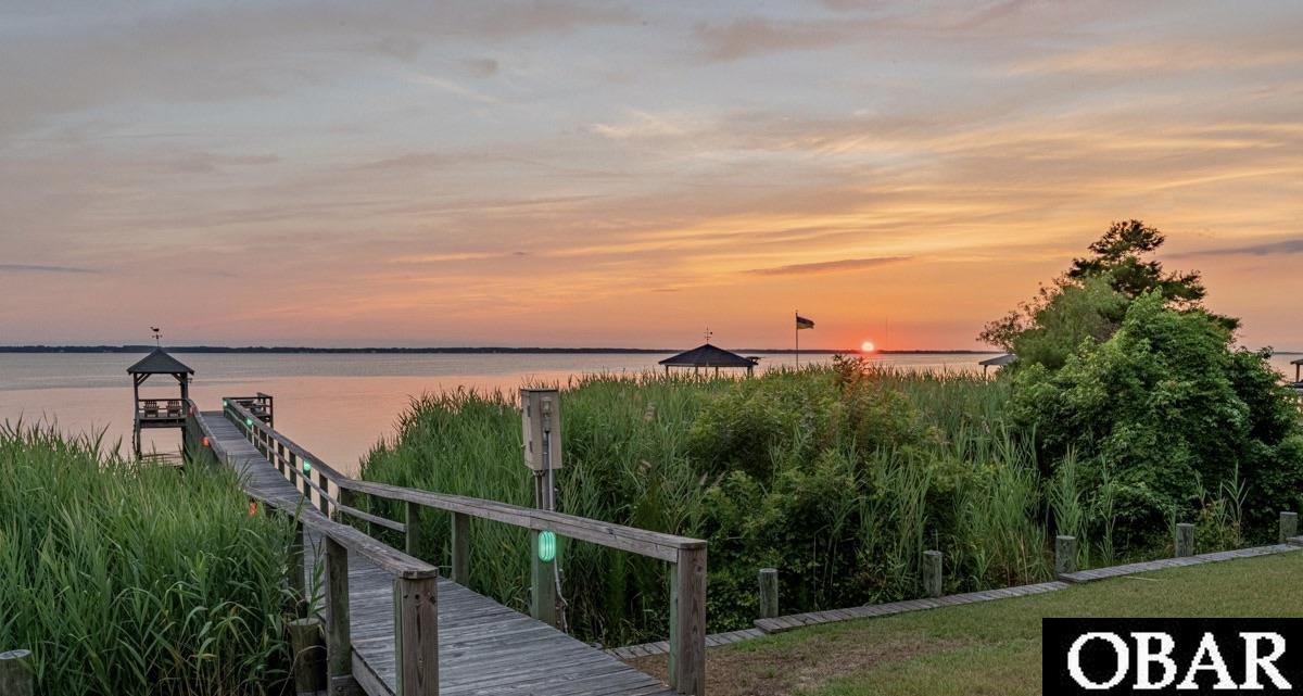 1052 Martins Point Road, Kitty Hawk, NC 27949, 4 Bedrooms Bedrooms, ,4 BathroomsBathrooms,Residential,For sale,Martins Point Road,127437