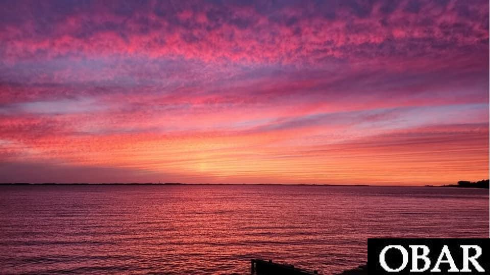 1052 Martins Point Road, Kitty Hawk, NC 27949, 4 Bedrooms Bedrooms, ,4 BathroomsBathrooms,Residential,For sale,Martins Point Road,127437