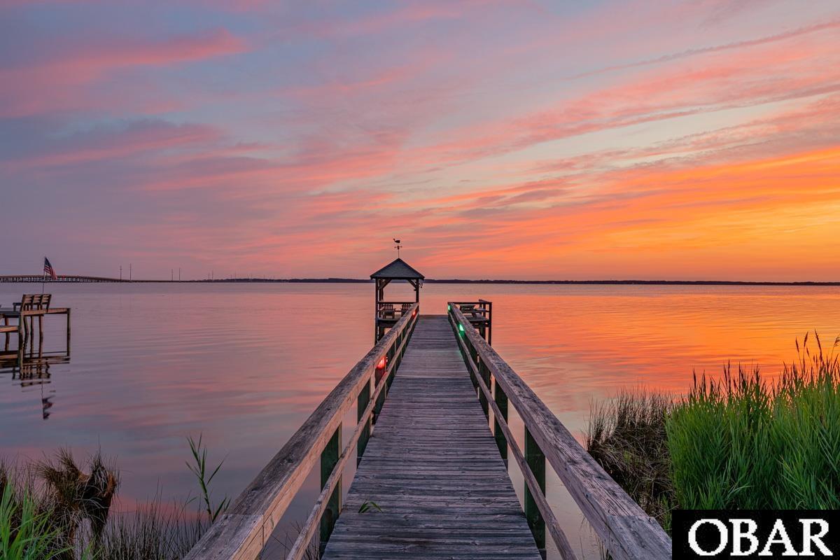 1052 Martins Point Road, Kitty Hawk, NC 27949, 4 Bedrooms Bedrooms, ,4 BathroomsBathrooms,Residential,For sale,Martins Point Road,127437