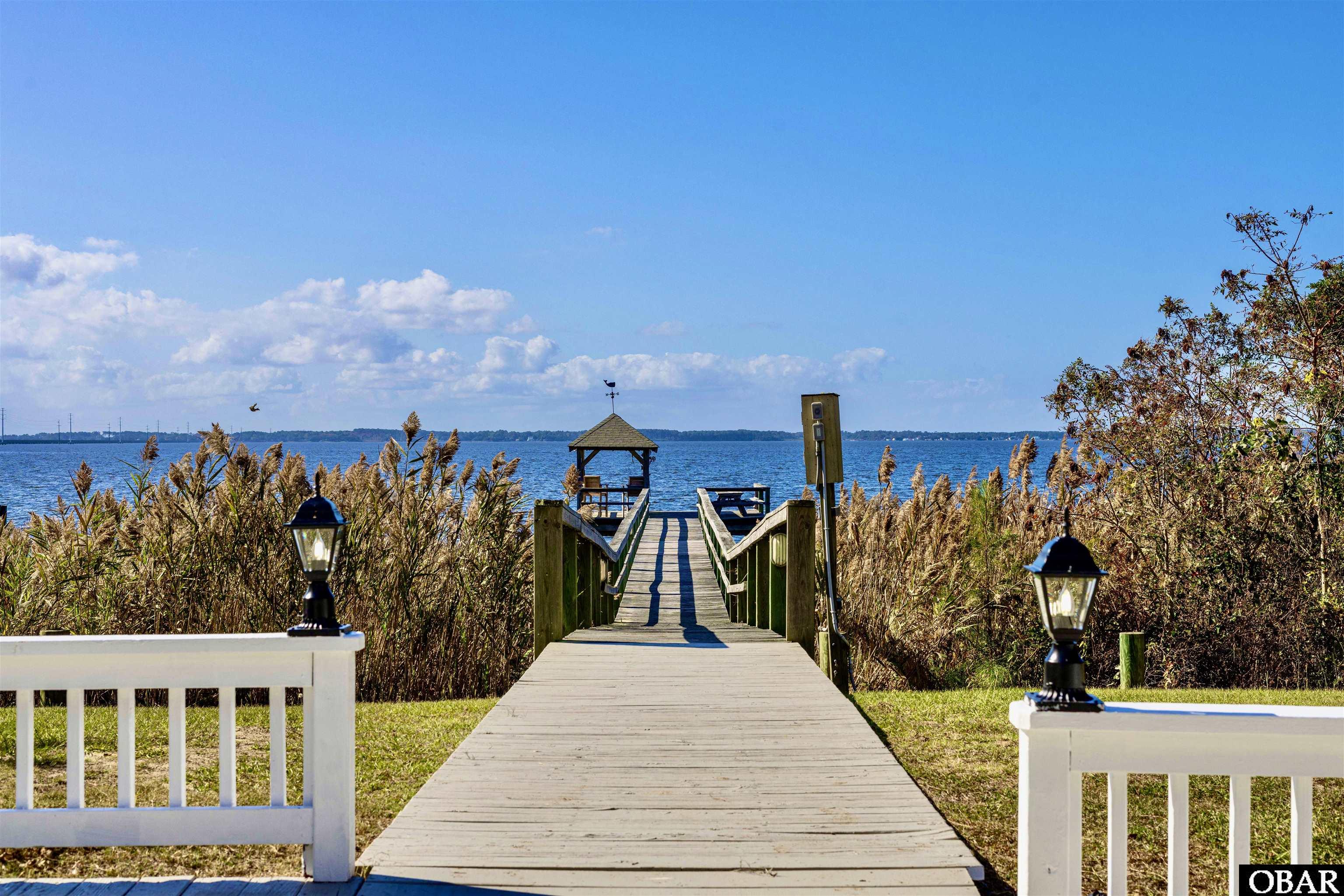 1052 Martins Point Road, Kitty Hawk, NC 27949, 4 Bedrooms Bedrooms, ,4 BathroomsBathrooms,Residential,For sale,Martins Point Road,127437