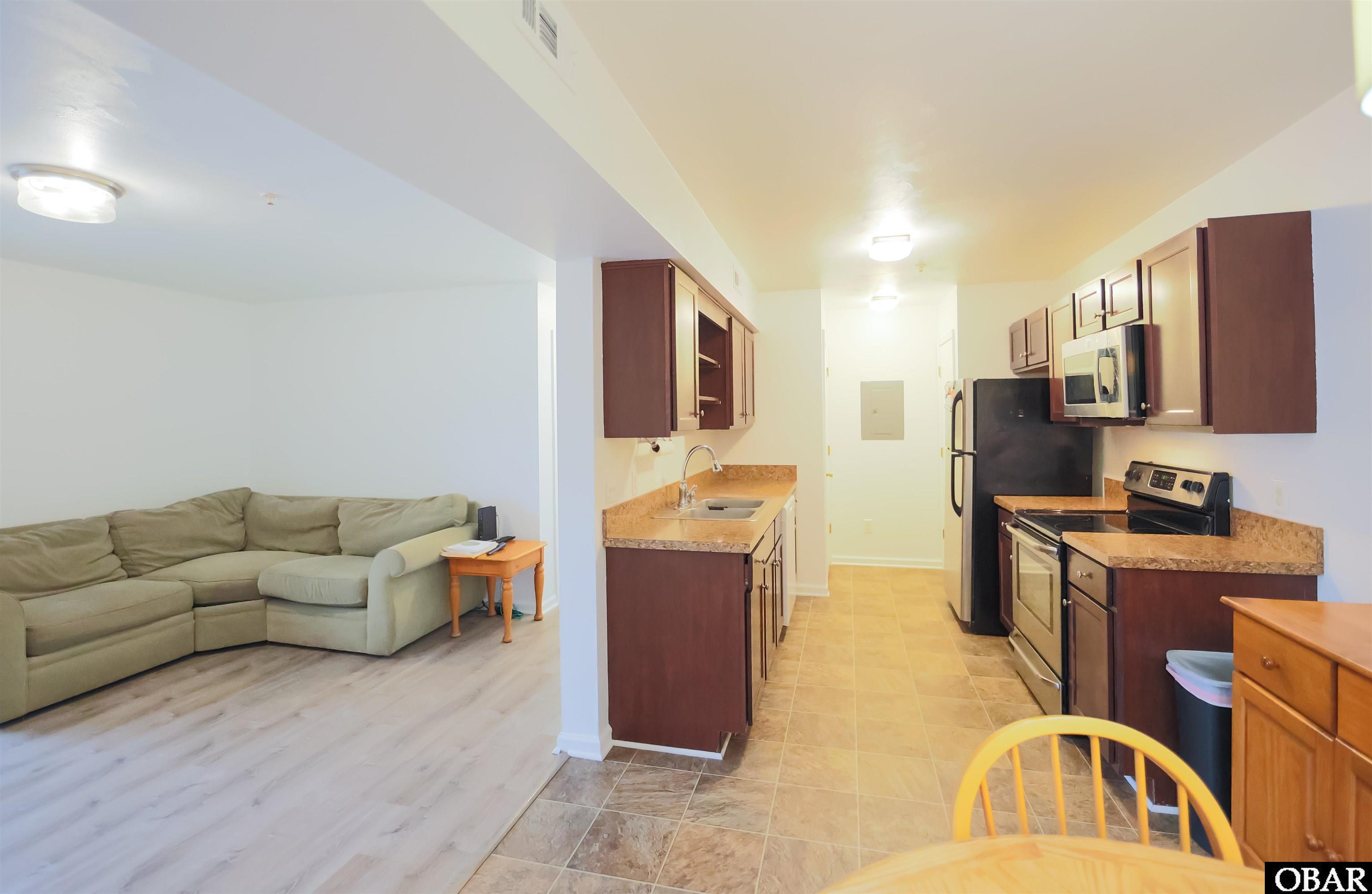 815 Caroline Court, Corolla, NC 27927, 2 Bedrooms Bedrooms, ,2 BathroomsBathrooms,Residential,For sale,Caroline Court,127443