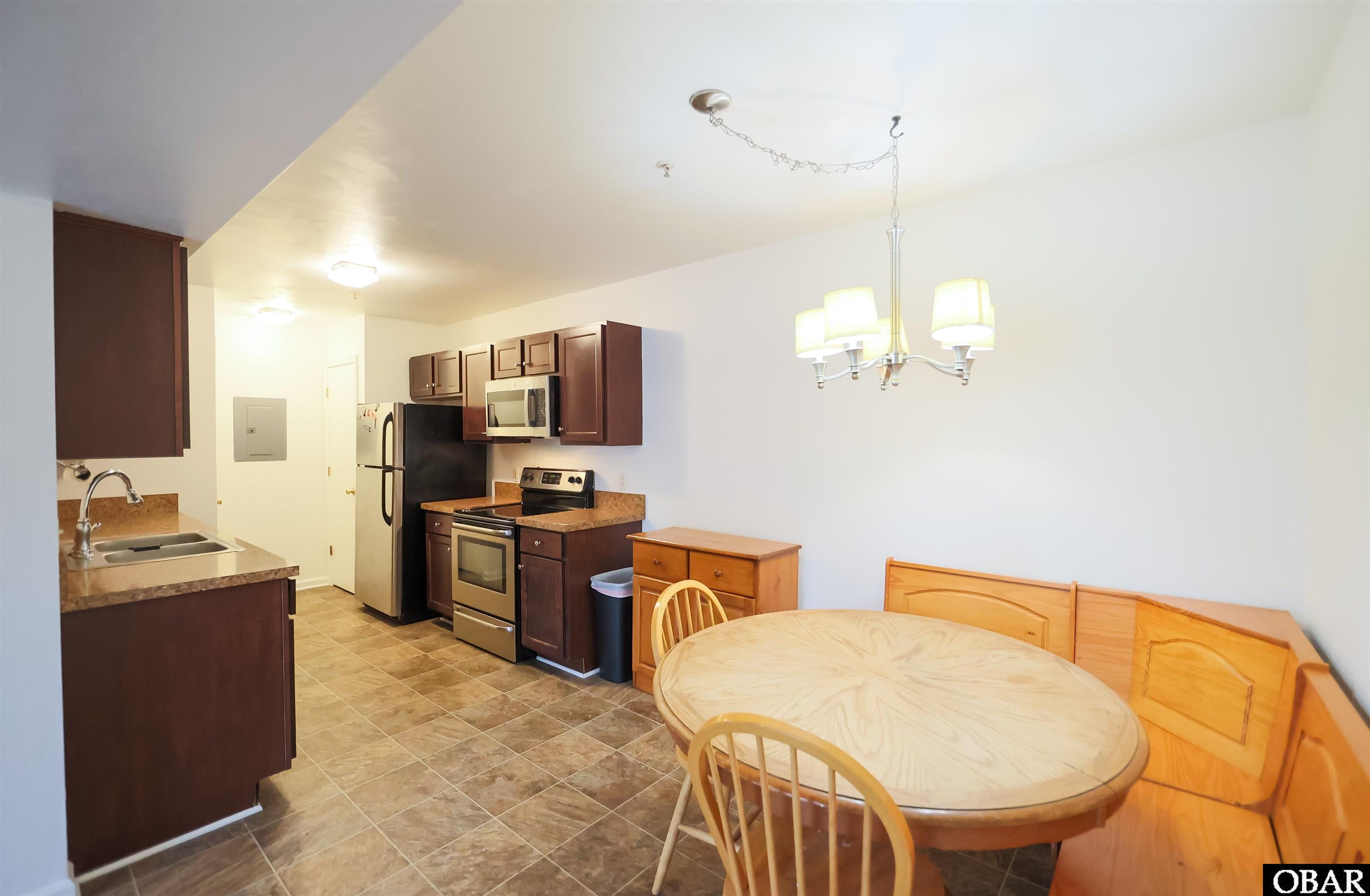 815 Caroline Court, Corolla, NC 27927, 2 Bedrooms Bedrooms, ,2 BathroomsBathrooms,Residential,For sale,Caroline Court,127443