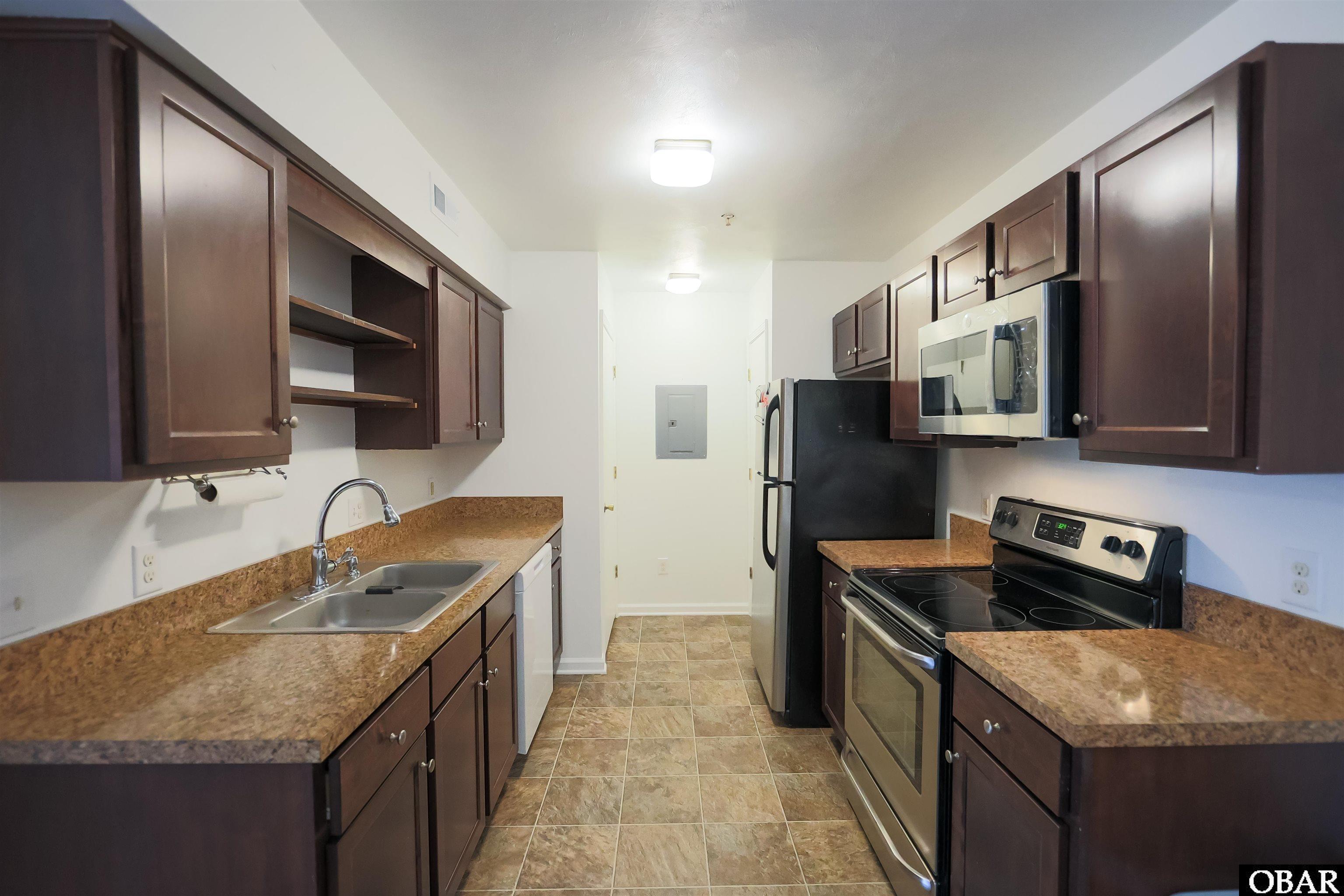 815 Caroline Court, Corolla, NC 27927, 2 Bedrooms Bedrooms, ,2 BathroomsBathrooms,Residential,For sale,Caroline Court,127443