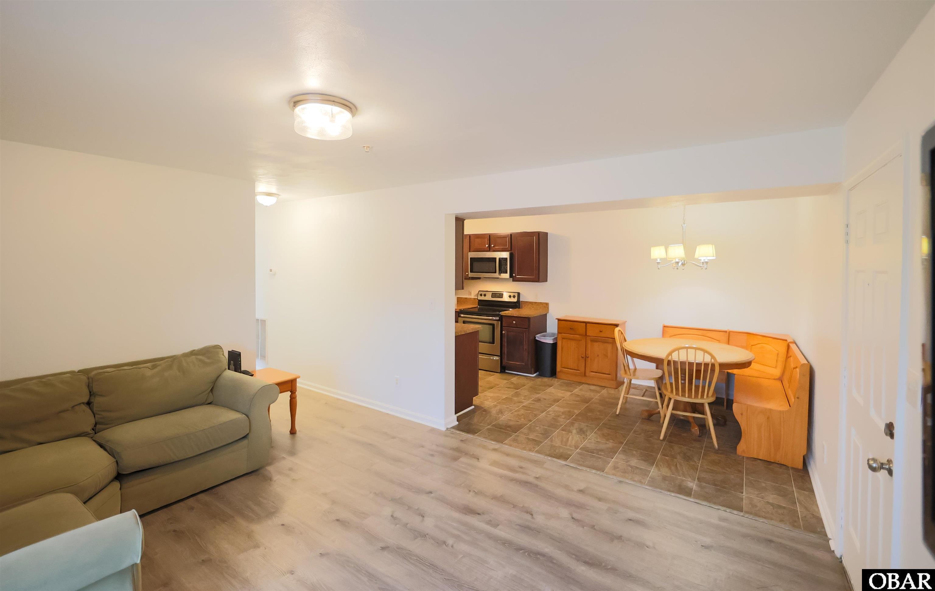 815 Caroline Court, Corolla, NC 27927, 2 Bedrooms Bedrooms, ,2 BathroomsBathrooms,Residential,For sale,Caroline Court,127443