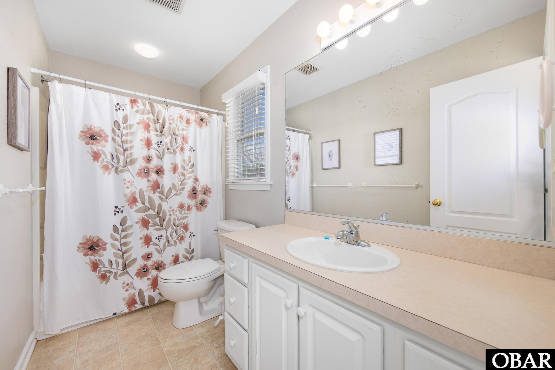 841 Golden Bluff Way, Corolla, NC 27927, 6 Bedrooms Bedrooms, ,5 BathroomsBathrooms,Residential,For sale,Golden Bluff Way,127444