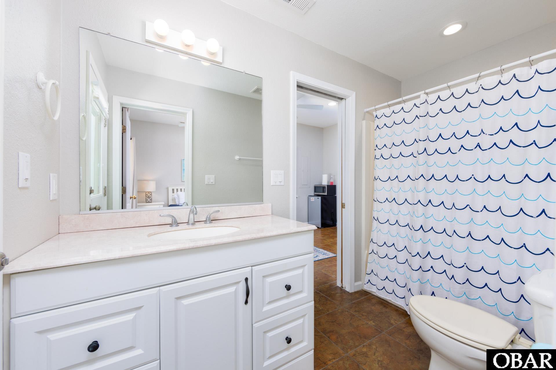 841 Golden Bluff Way, Corolla, NC 27927, 6 Bedrooms Bedrooms, ,5 BathroomsBathrooms,Residential,For sale,Golden Bluff Way,127444