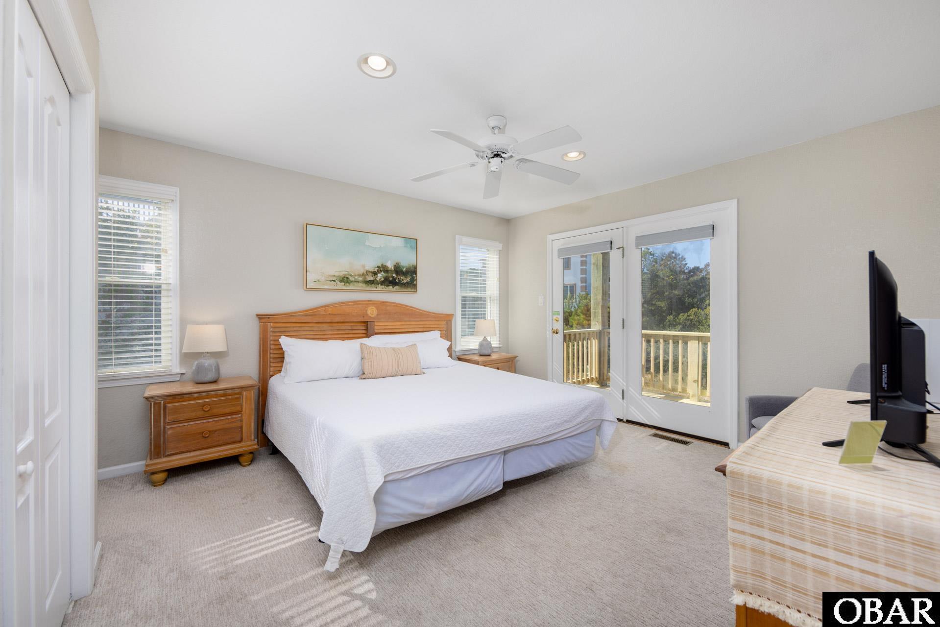 841 Golden Bluff Way, Corolla, NC 27927, 6 Bedrooms Bedrooms, ,5 BathroomsBathrooms,Residential,For sale,Golden Bluff Way,127444