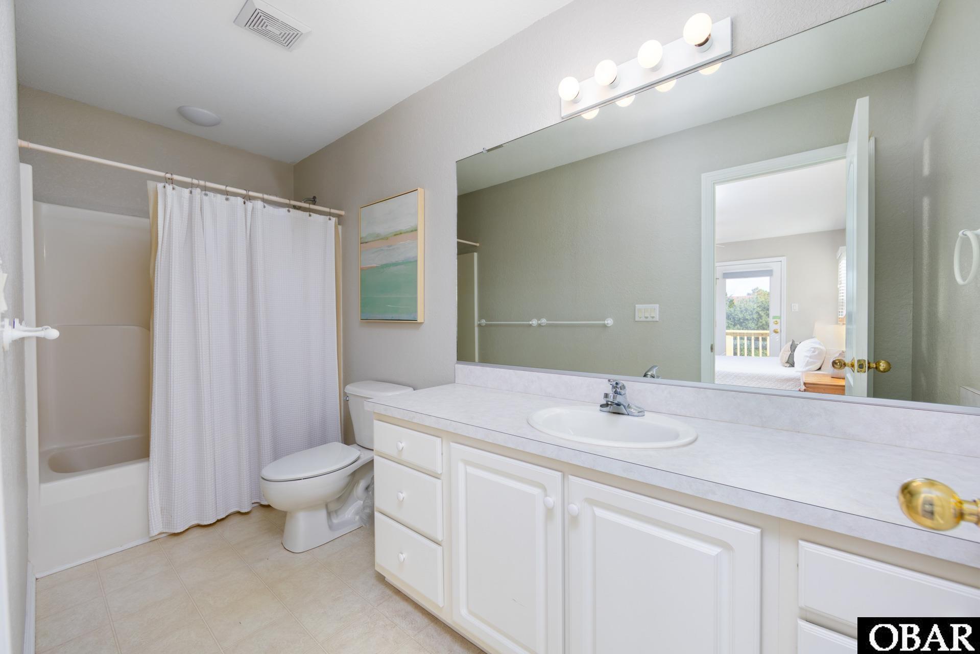 841 Golden Bluff Way, Corolla, NC 27927, 6 Bedrooms Bedrooms, ,5 BathroomsBathrooms,Residential,For sale,Golden Bluff Way,127444