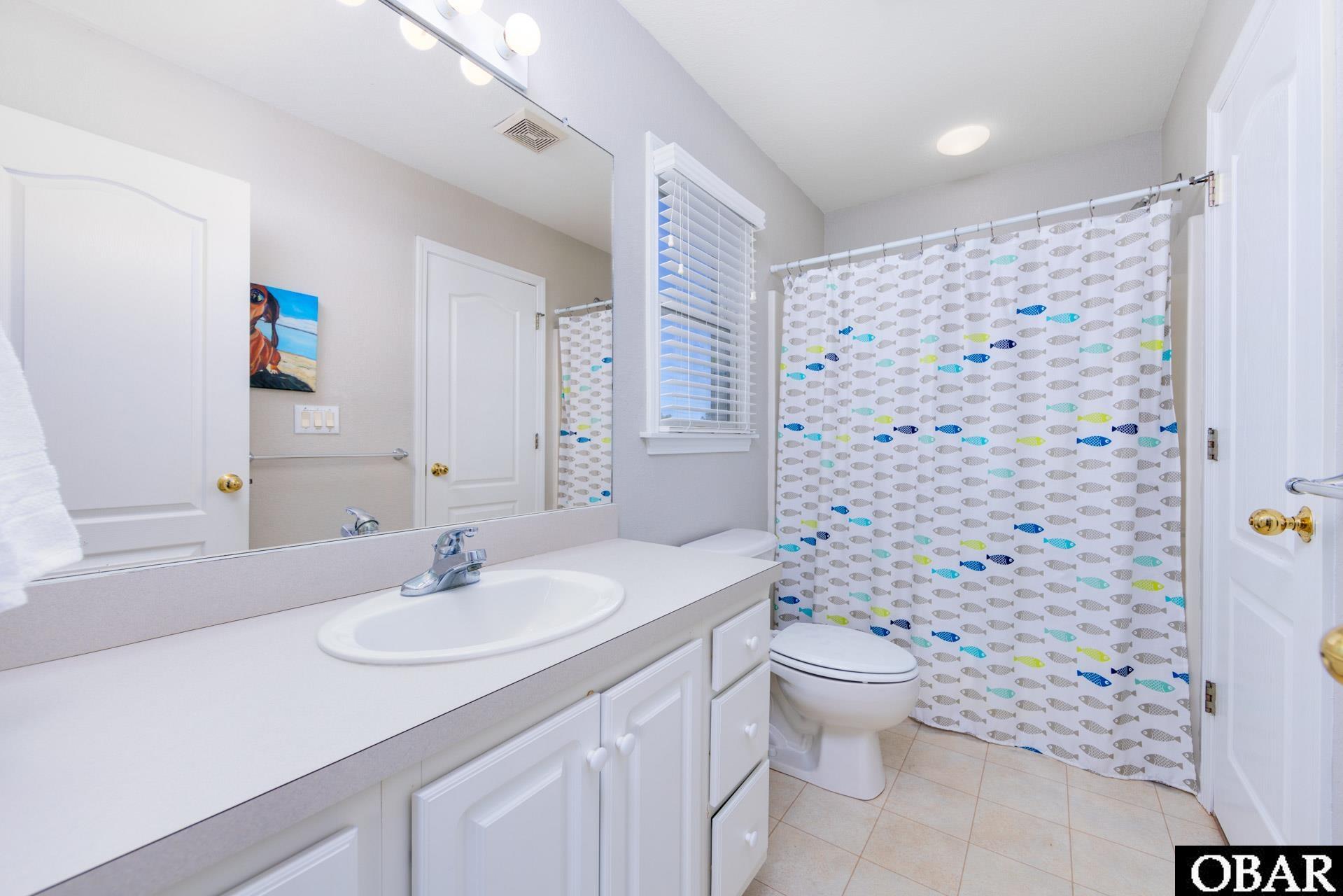 841 Golden Bluff Way, Corolla, NC 27927, 6 Bedrooms Bedrooms, ,5 BathroomsBathrooms,Residential,For sale,Golden Bluff Way,127444