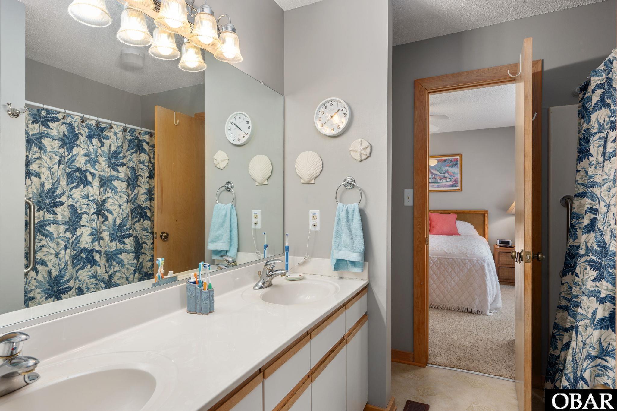 13 Pelican Watch Way, Southern Shores, NC 27949, 3 Bedrooms Bedrooms, ,2 BathroomsBathrooms,Residential,For sale,Pelican Watch Way,127447