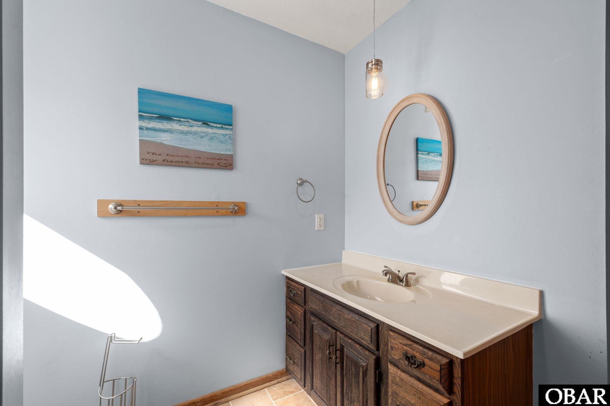 1605 Harbour View Drive, Kill Devil Hills, NC 27948, 3 Bedrooms Bedrooms, ,2 BathroomsBathrooms,Residential,For sale,Harbour View Drive,127450