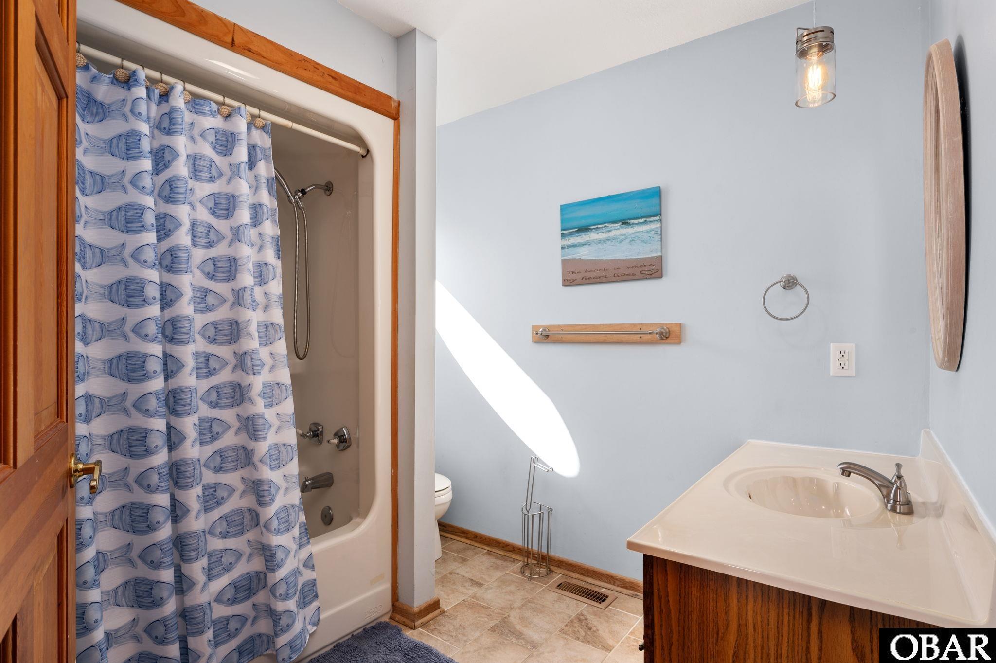 1605 Harbour View Drive, Kill Devil Hills, NC 27948, 3 Bedrooms Bedrooms, ,2 BathroomsBathrooms,Residential,For sale,Harbour View Drive,127450