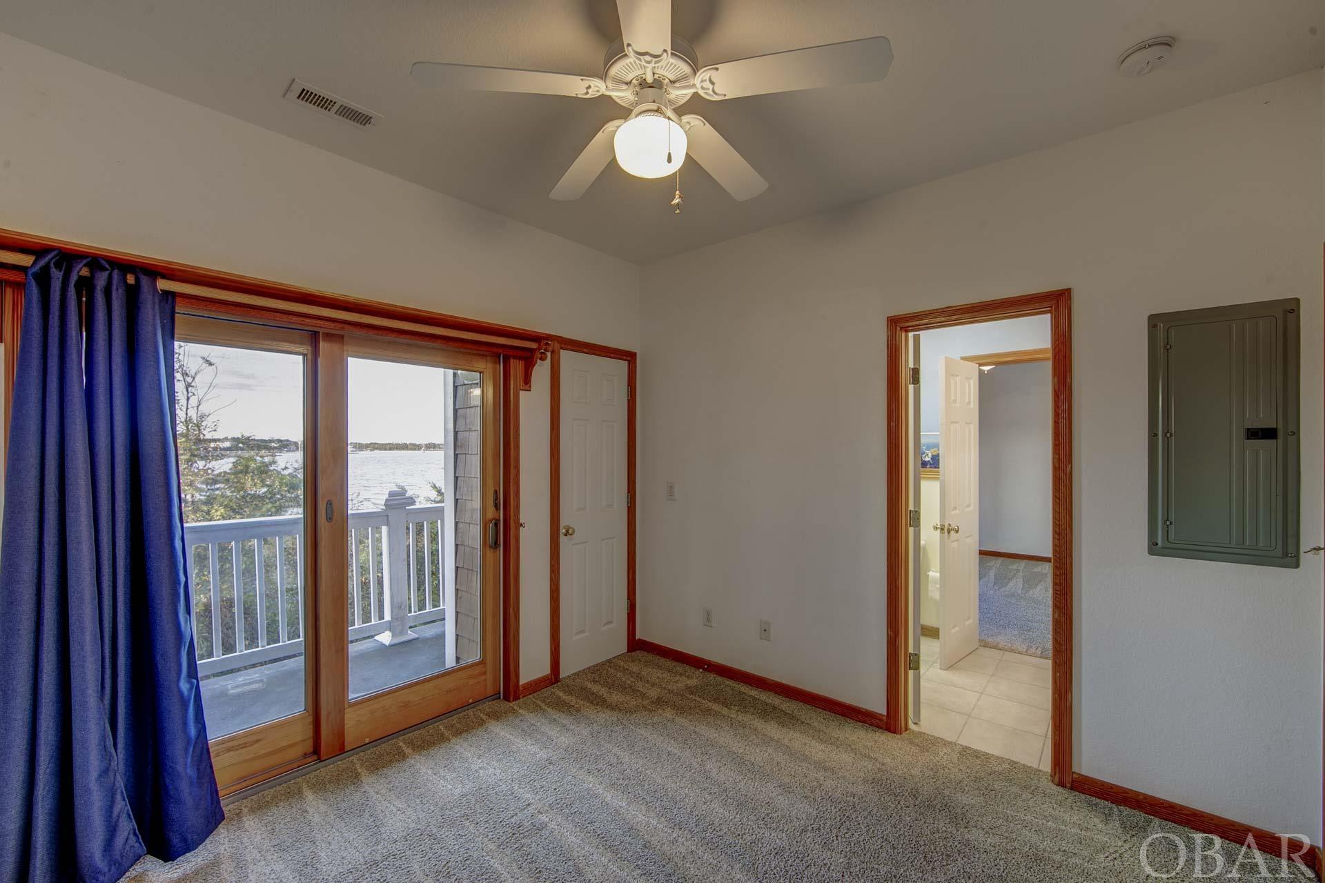 402 North Bay Club Drive, Manteo, NC 27954, 3 Bedrooms Bedrooms, ,2 BathroomsBathrooms,Residential,For sale,North Bay Club Drive,127458