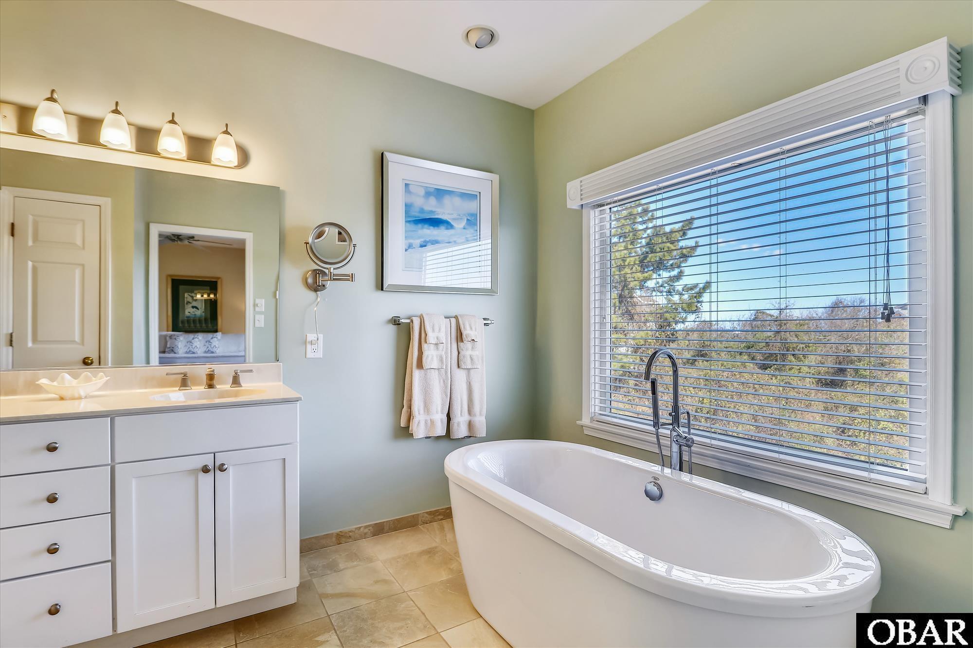 126 Ships Watch Drive, Duck, NC 27949-0019, 4 Bedrooms Bedrooms, ,4 BathroomsBathrooms,Residential,For sale,Ships Watch Drive,127463
