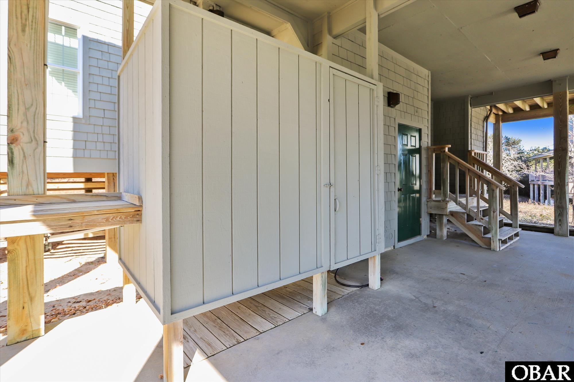 126 Ships Watch Drive, Duck, NC 27949-0019, 4 Bedrooms Bedrooms, ,4 BathroomsBathrooms,Residential,For sale,Ships Watch Drive,127463
