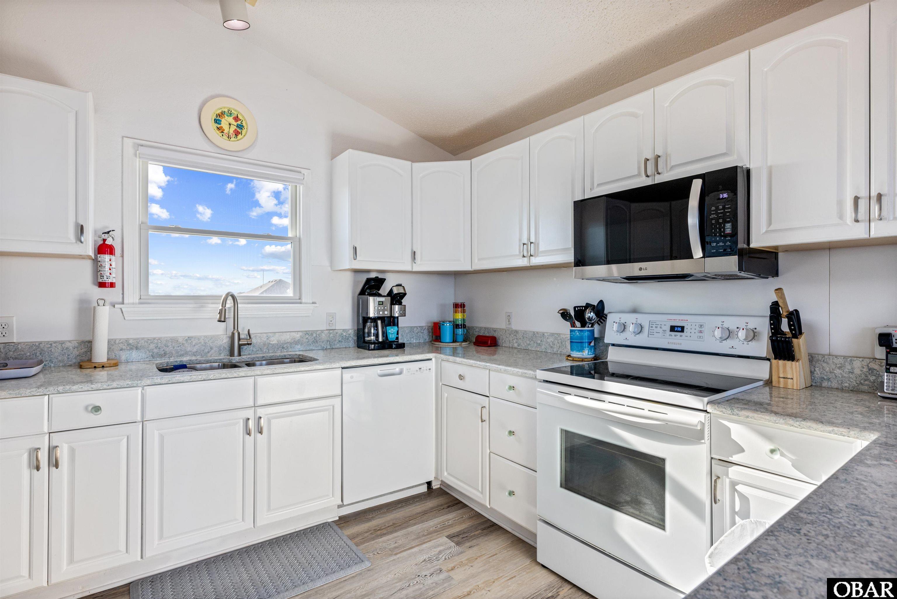 2031 Virginia Dare Trail, Kill Devil Hills, NC 27948, 4 Bedrooms Bedrooms, ,3 BathroomsBathrooms,Residential,For sale,Virginia Dare Trail,127467