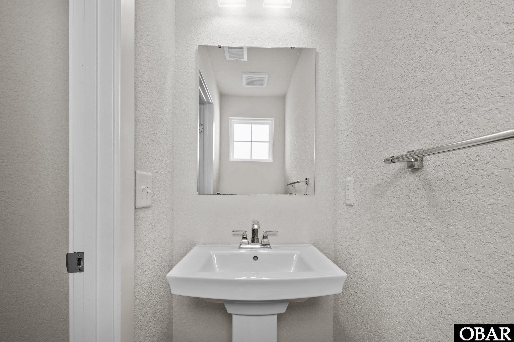 104 Garland Street, Moyock, NC 27958, 4 Bedrooms Bedrooms, ,2 BathroomsBathrooms,Residential,For sale,Garland Street,127470