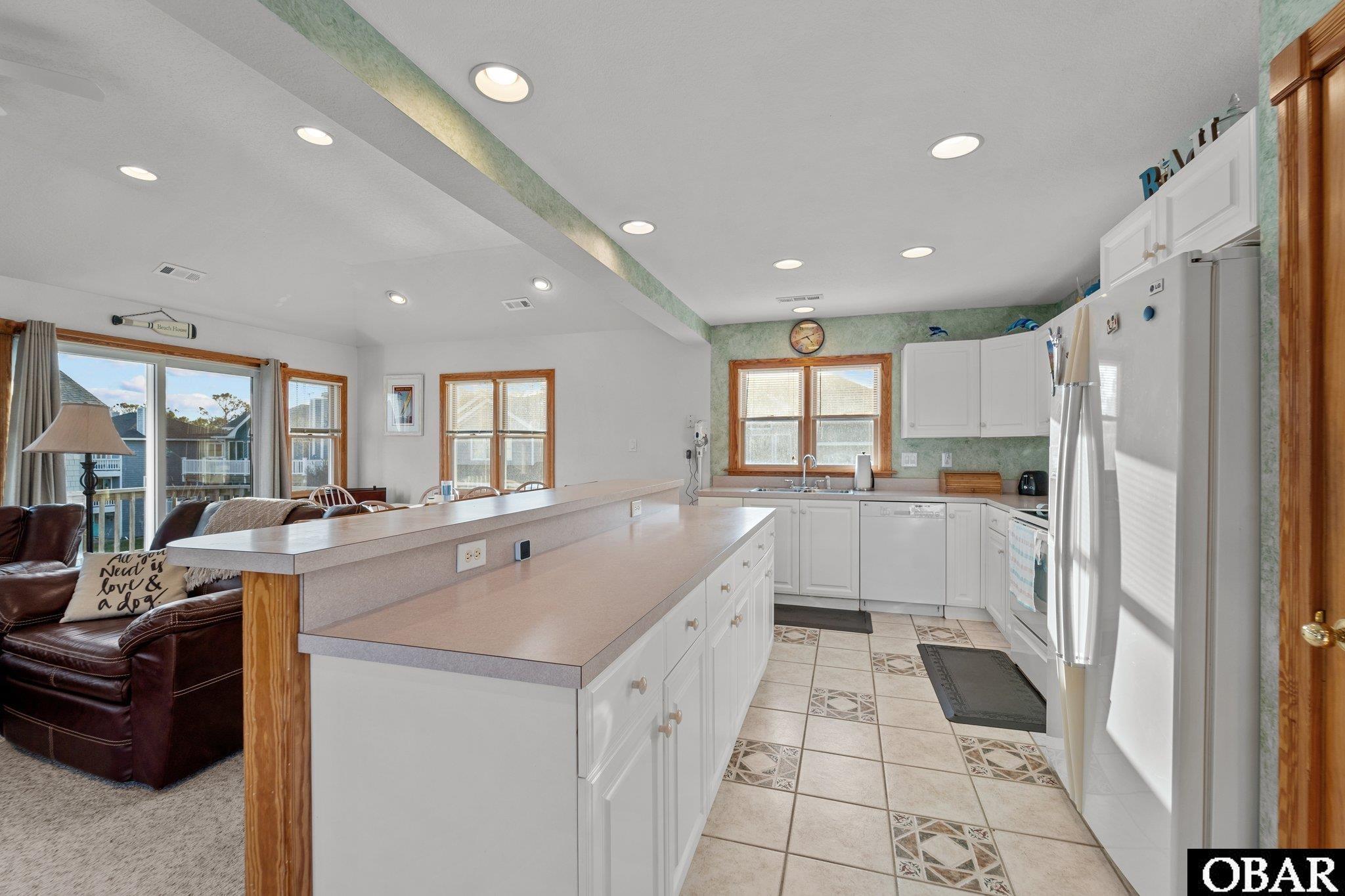 748 Sea Horse Court, Corolla, NC 27927, 5 Bedrooms Bedrooms, ,4 BathroomsBathrooms,Residential,For sale,Sea Horse Court,127472