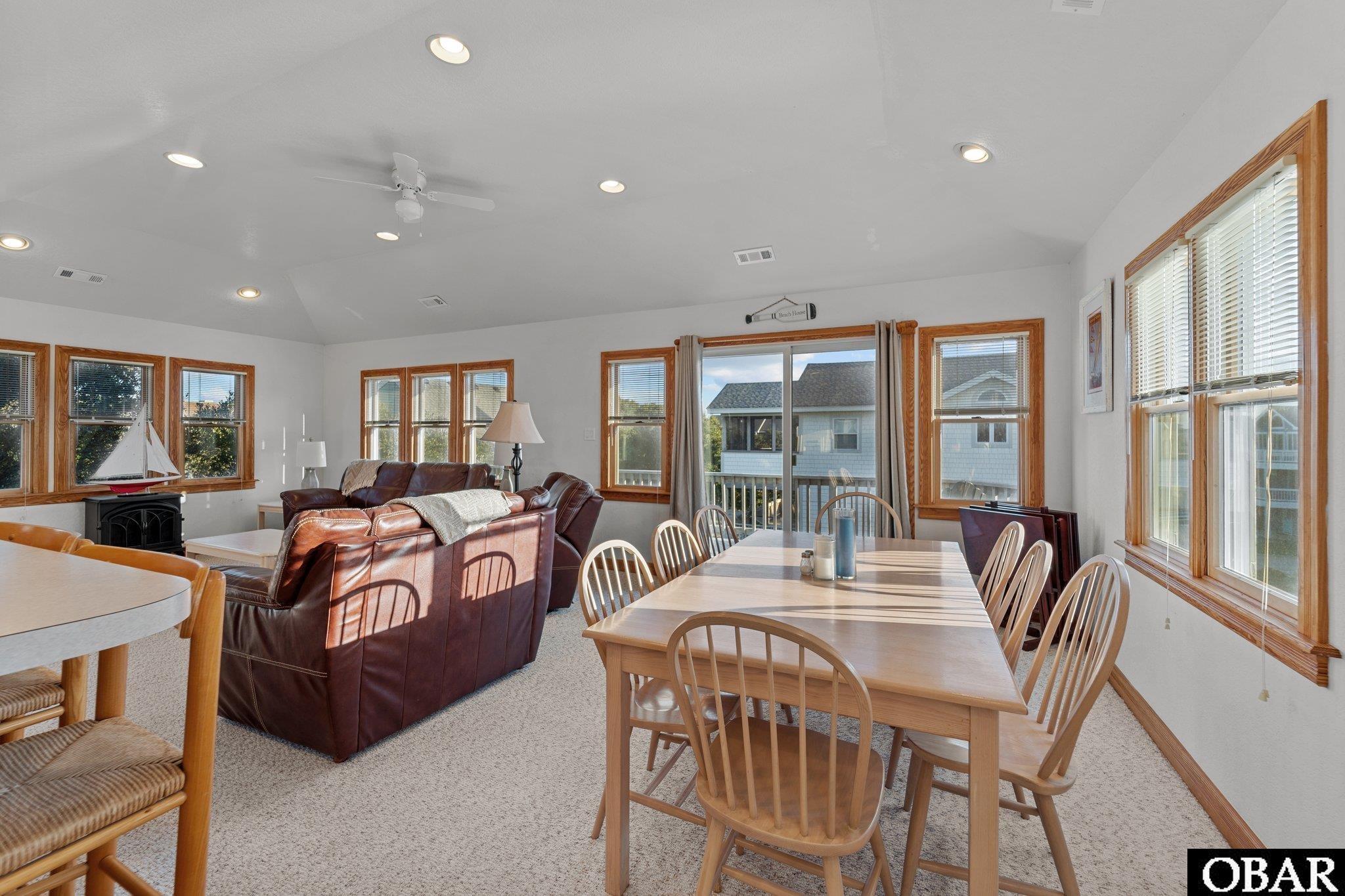 748 Sea Horse Court, Corolla, NC 27927, 5 Bedrooms Bedrooms, ,4 BathroomsBathrooms,Residential,For sale,Sea Horse Court,127472