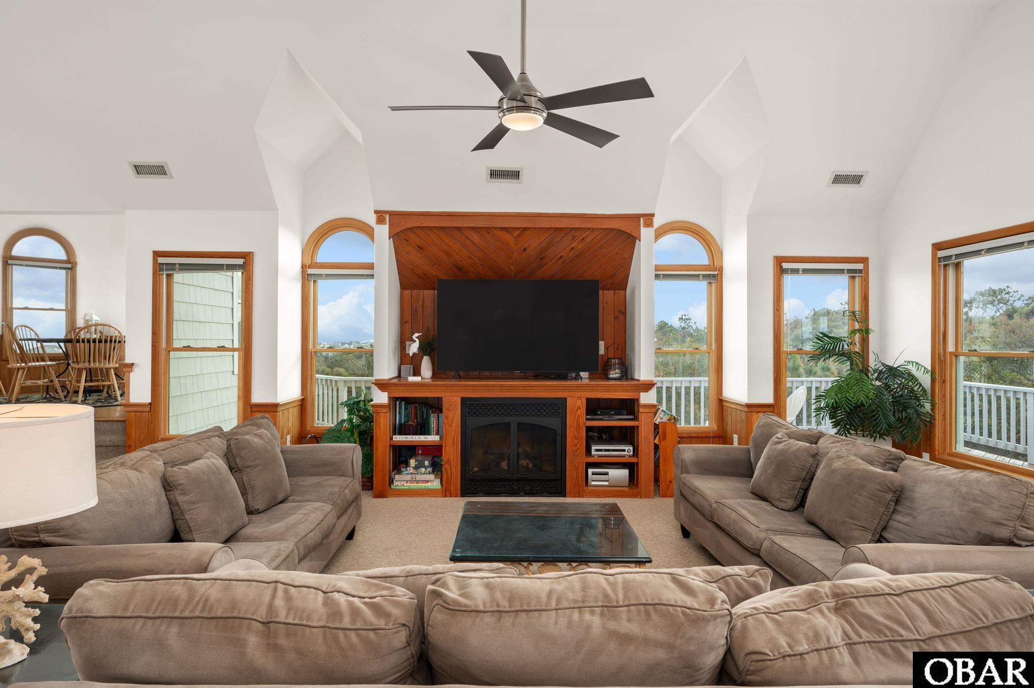 1056 Whalehead Drive, Corolla, NC 27927, 7 Bedrooms Bedrooms, ,4 BathroomsBathrooms,Residential,For sale,Whalehead Drive,127479