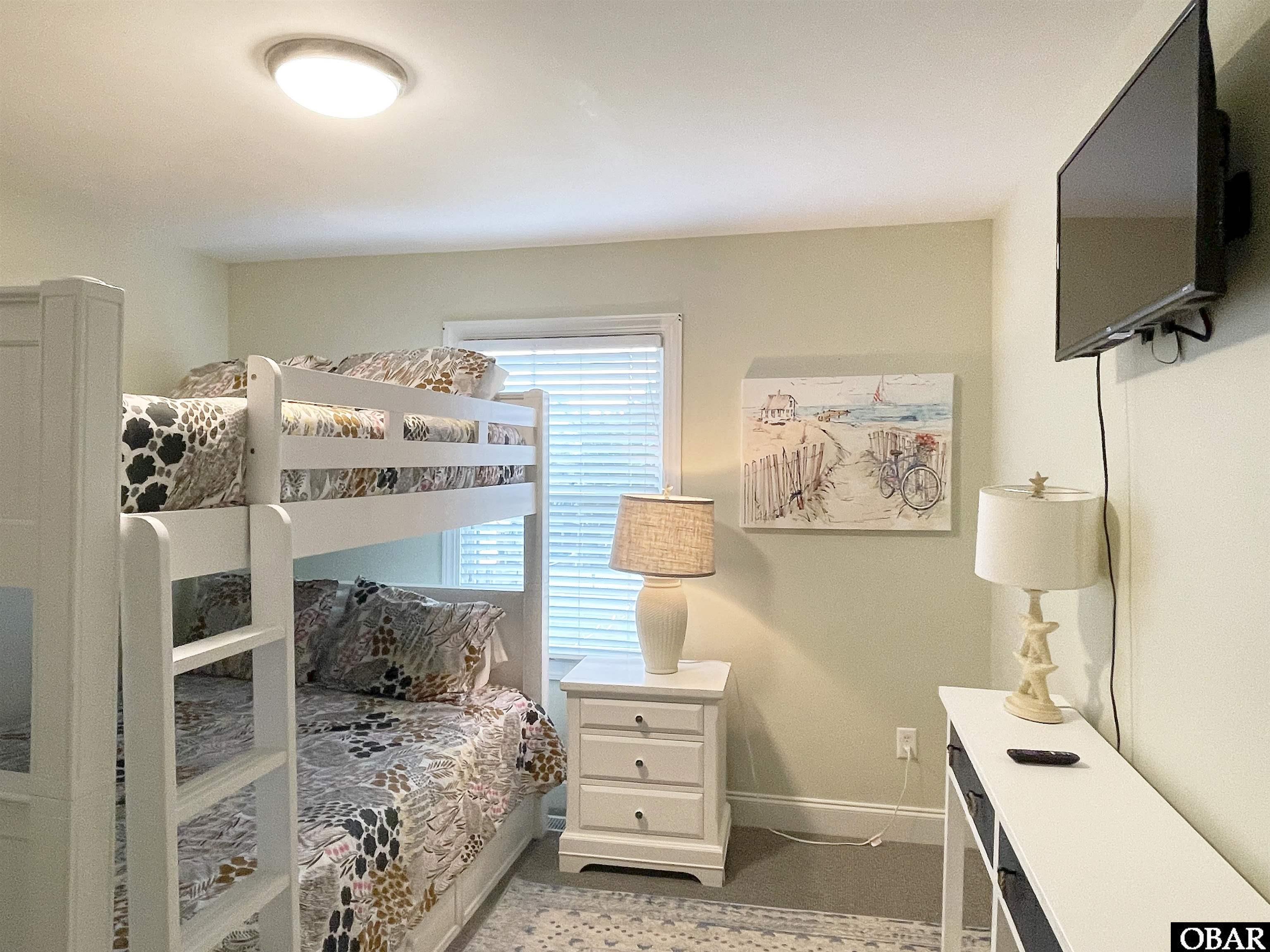 620 Irvin Garrish Highway, Ocracoke, NC 27960, 2 Bedrooms Bedrooms, ,2 BathroomsBathrooms,Residential,For sale,Irvin Garrish Highway,127482