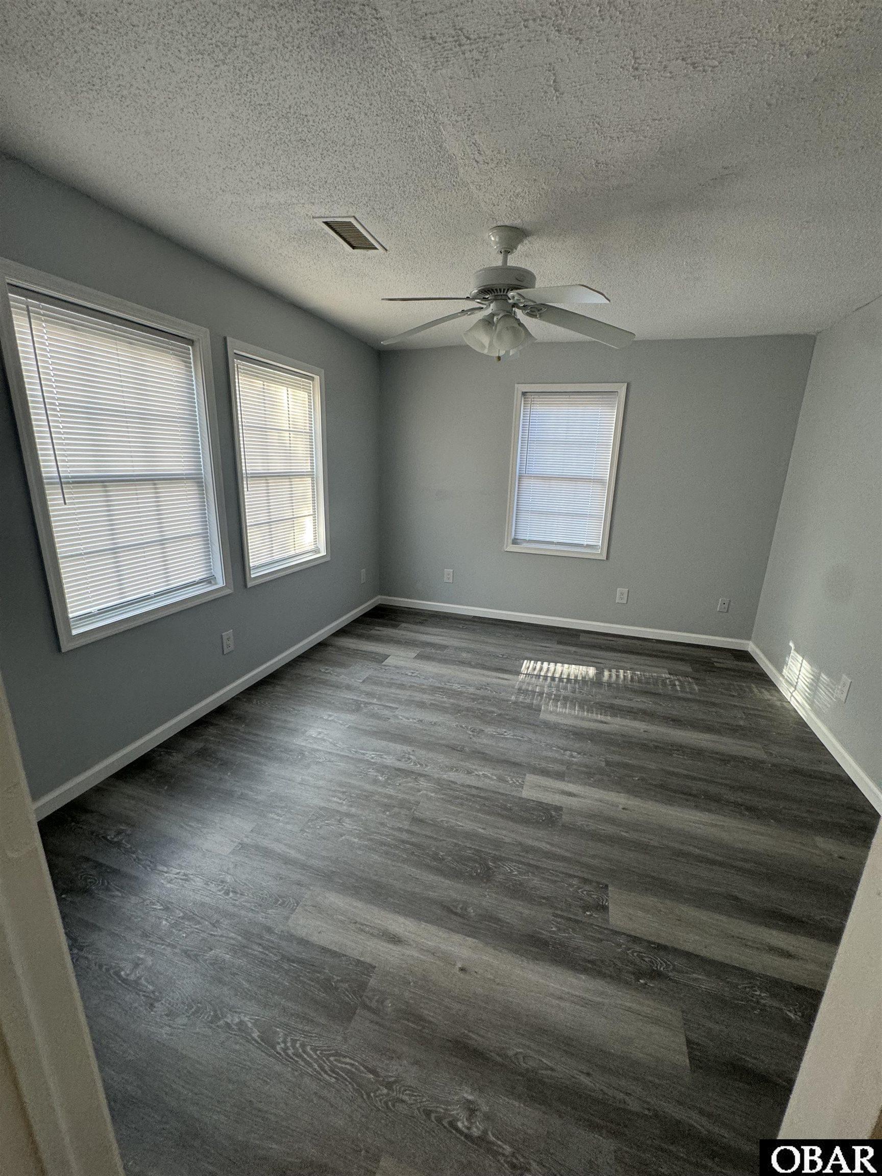 921 Colington Drive, Kill Devil Hills, NC 27948, 3 Bedrooms Bedrooms, ,2 BathroomsBathrooms,Residential,For sale,Colington Drive,127483