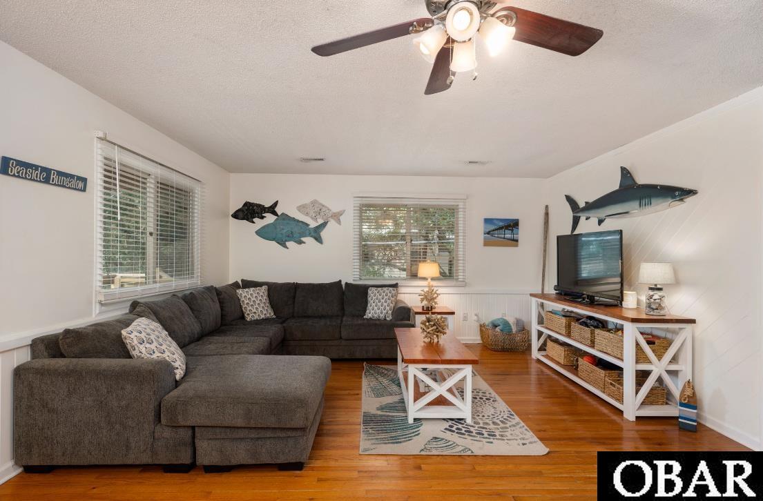 1709 Sea Swept Road, Kill Devil Hills, NC 27948, 3 Bedrooms Bedrooms, ,3 BathroomsBathrooms,Residential,For sale,Sea Swept Road,127489
