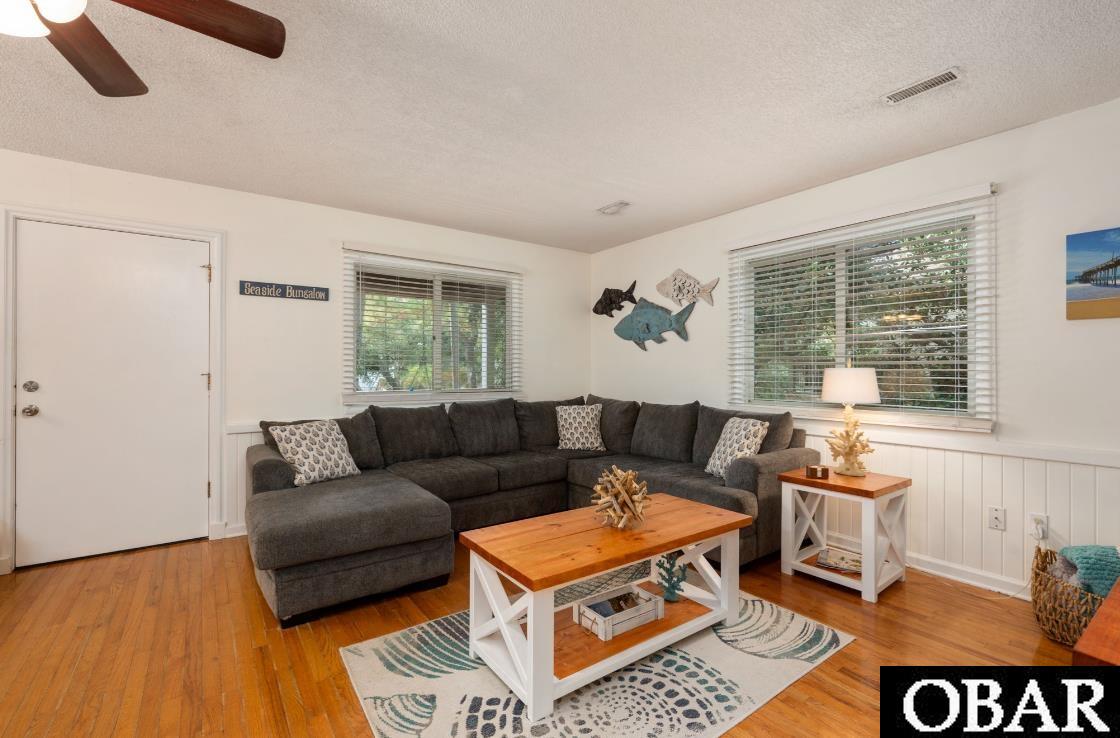 1709 Sea Swept Road, Kill Devil Hills, NC 27948, 3 Bedrooms Bedrooms, ,3 BathroomsBathrooms,Residential,For sale,Sea Swept Road,127489
