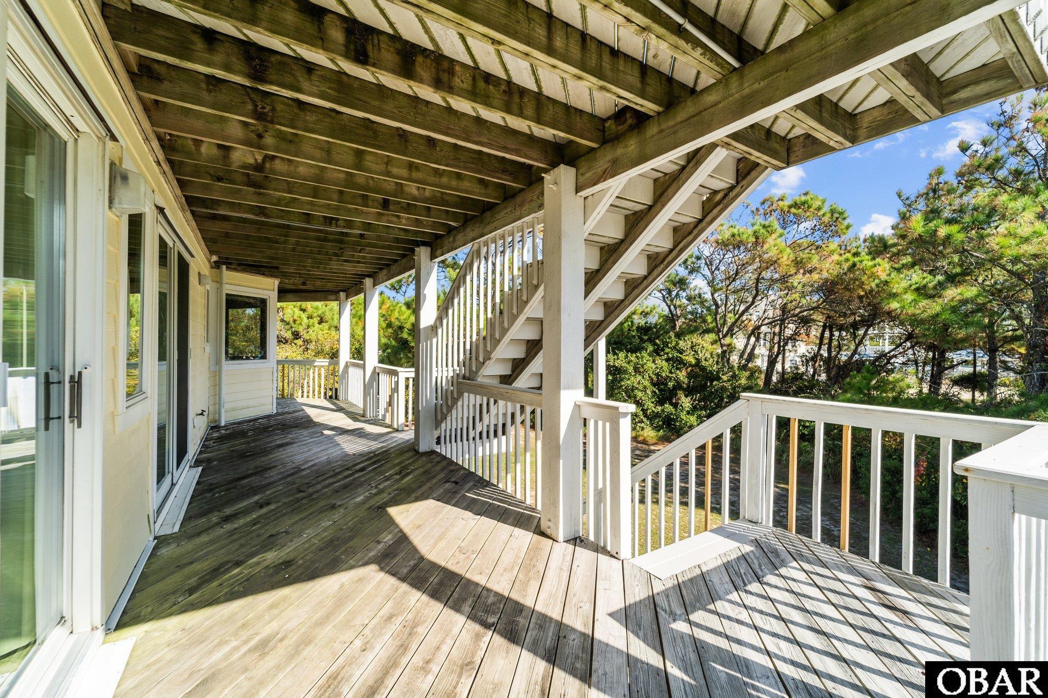 1079 Whalehead Drive, Currituck, NC 27927, 5 Bedrooms Bedrooms, ,4 BathroomsBathrooms,Residential,For sale,Whalehead Drive,127493
