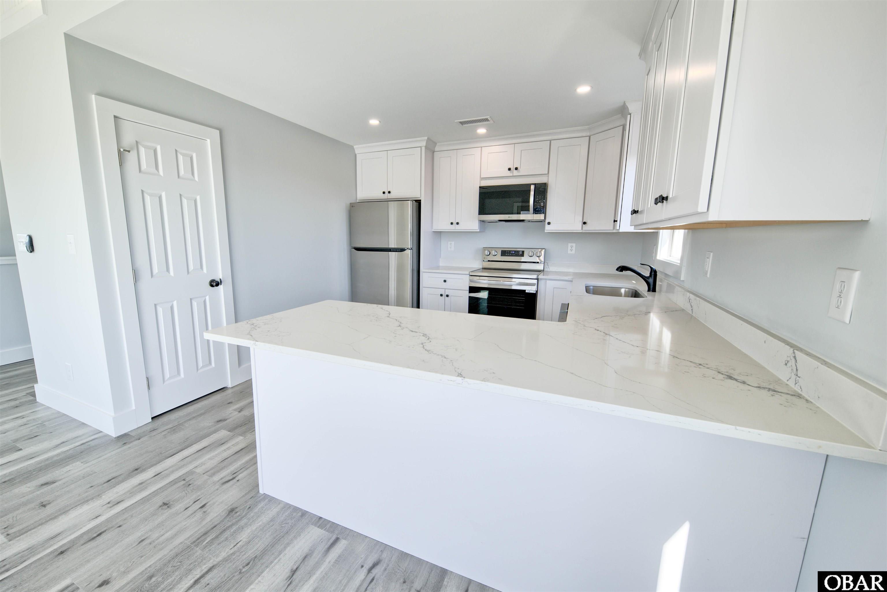 56185 Cedar Ave, Hatteras, NC 27943, 2 Bedrooms Bedrooms, ,2 BathroomsBathrooms,Residential,For sale,Cedar Ave,127496