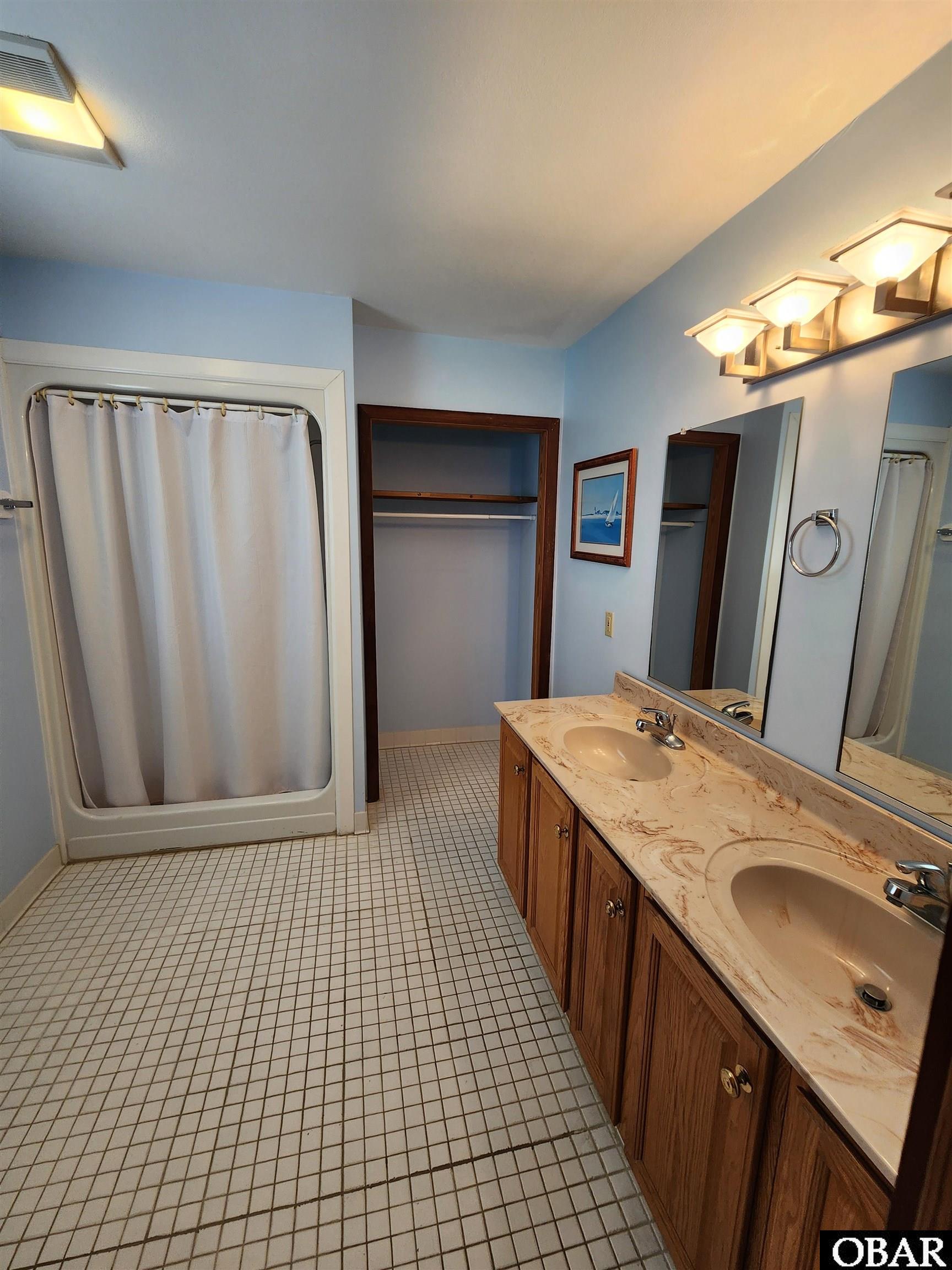 46215 Tower Circle Road, Buxton, NC 27920, 5 Bedrooms Bedrooms, ,5 BathroomsBathrooms,Residential,For sale,Tower Circle Road,127497