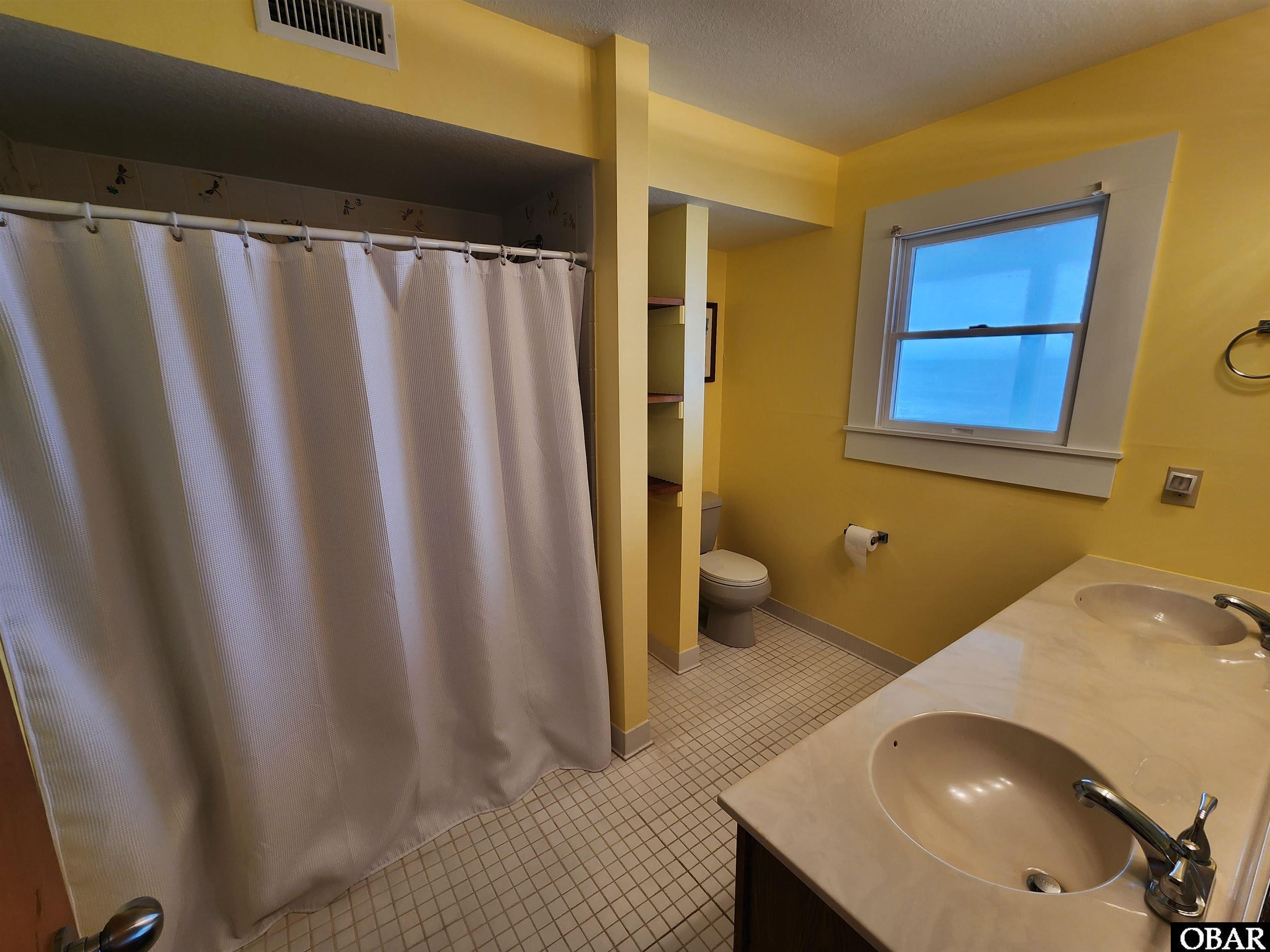 46215 Tower Circle Road, Buxton, NC 27920, 5 Bedrooms Bedrooms, ,5 BathroomsBathrooms,Residential,For sale,Tower Circle Road,127497