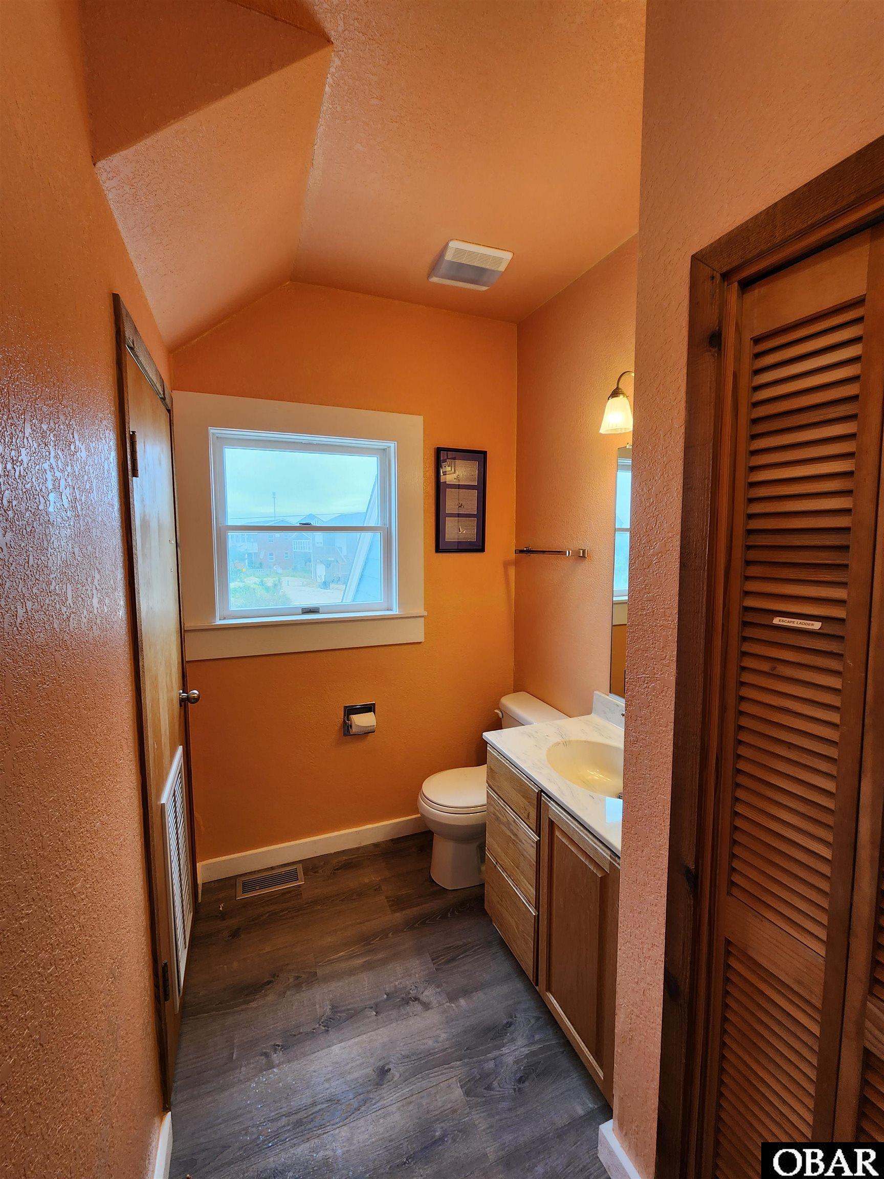 46215 Tower Circle Road, Buxton, NC 27920, 5 Bedrooms Bedrooms, ,5 BathroomsBathrooms,Residential,For sale,Tower Circle Road,127497