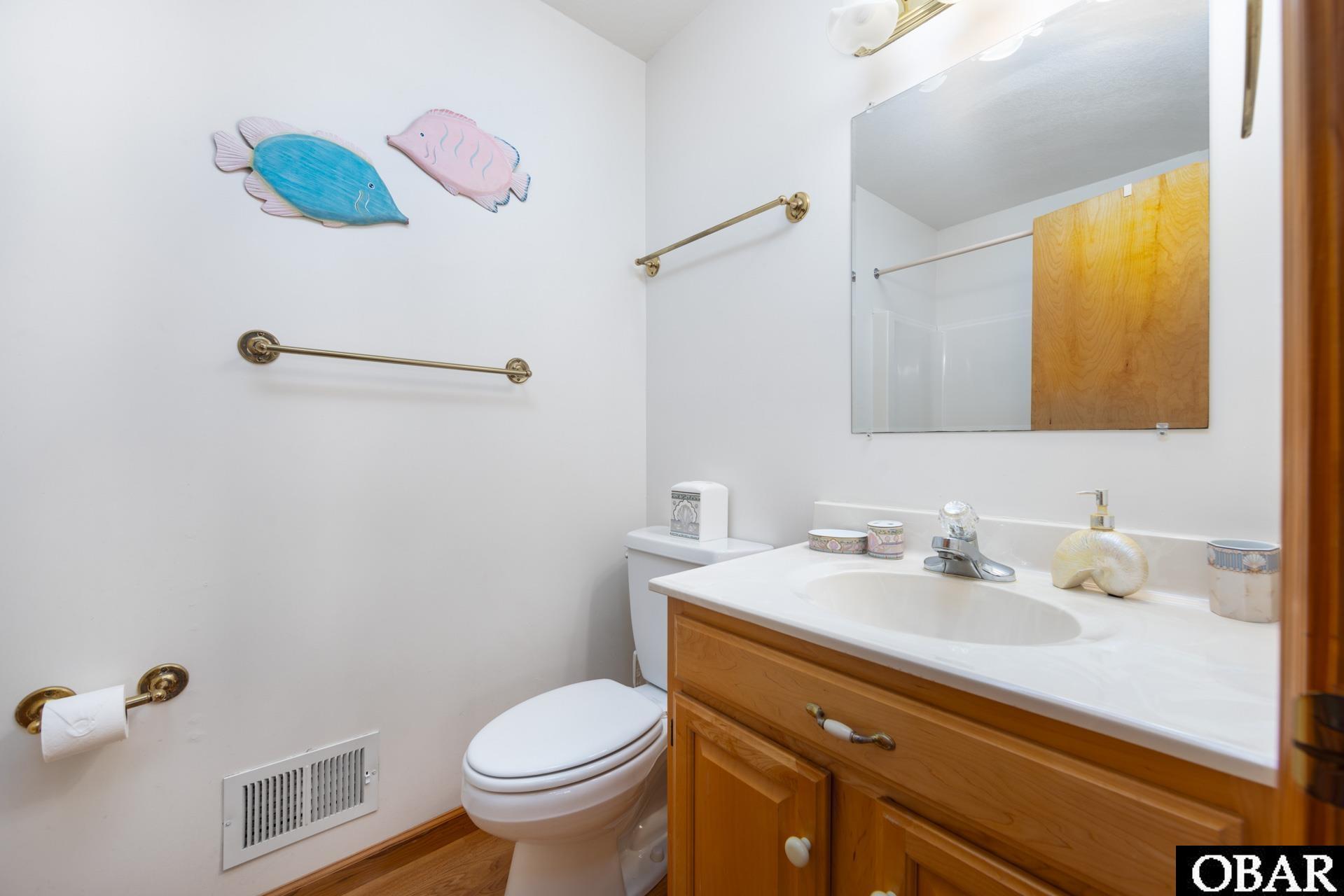 105 Clifton Street, Kitty Hawk, NC 27949, 6 Bedrooms Bedrooms, ,6 BathroomsBathrooms,Residential,For sale,Clifton Street,127506