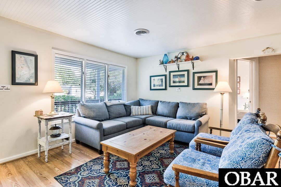 15 Seventh Avenue, Southern Shores, NC 27949, 5 Bedrooms Bedrooms, ,3 BathroomsBathrooms,Residential,For sale,Seventh Avenue,127512