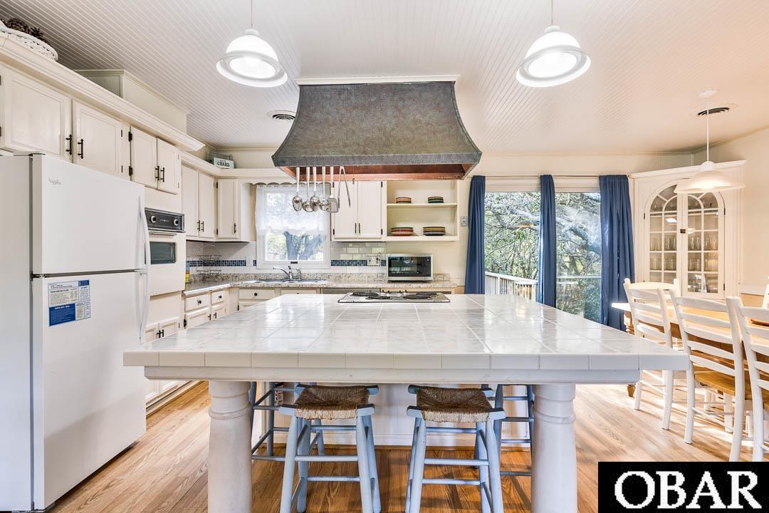 15 Seventh Avenue, Southern Shores, NC 27949, 5 Bedrooms Bedrooms, ,3 BathroomsBathrooms,Residential,For sale,Seventh Avenue,127512