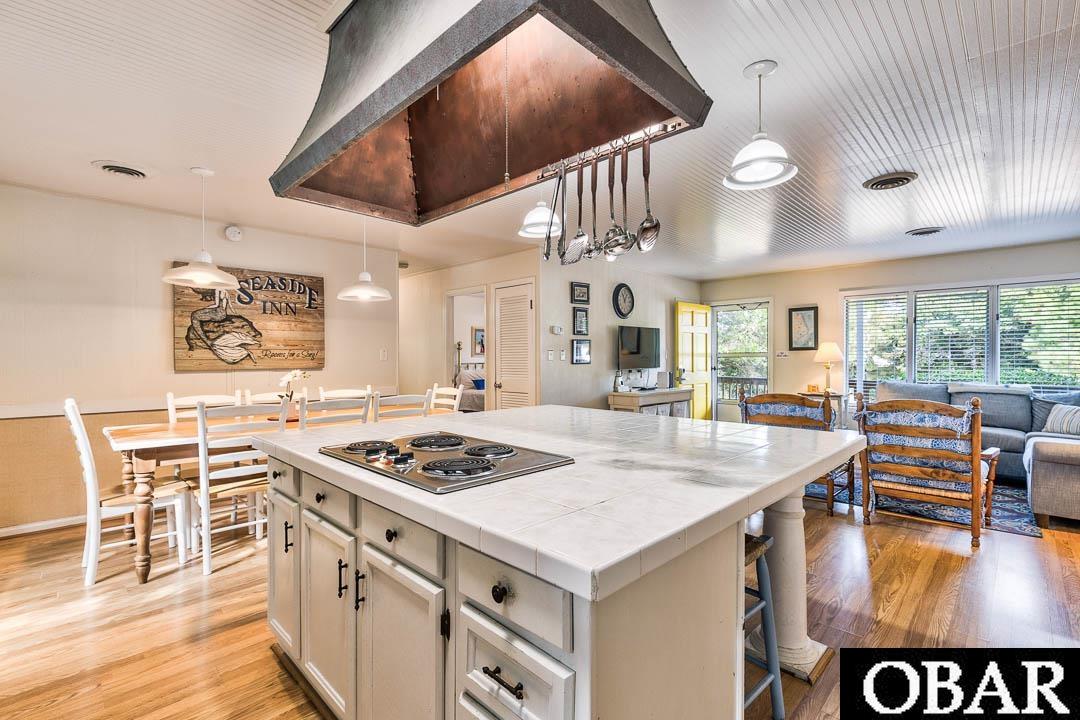 15 Seventh Avenue, Southern Shores, NC 27949, 5 Bedrooms Bedrooms, ,3 BathroomsBathrooms,Residential,For sale,Seventh Avenue,127512