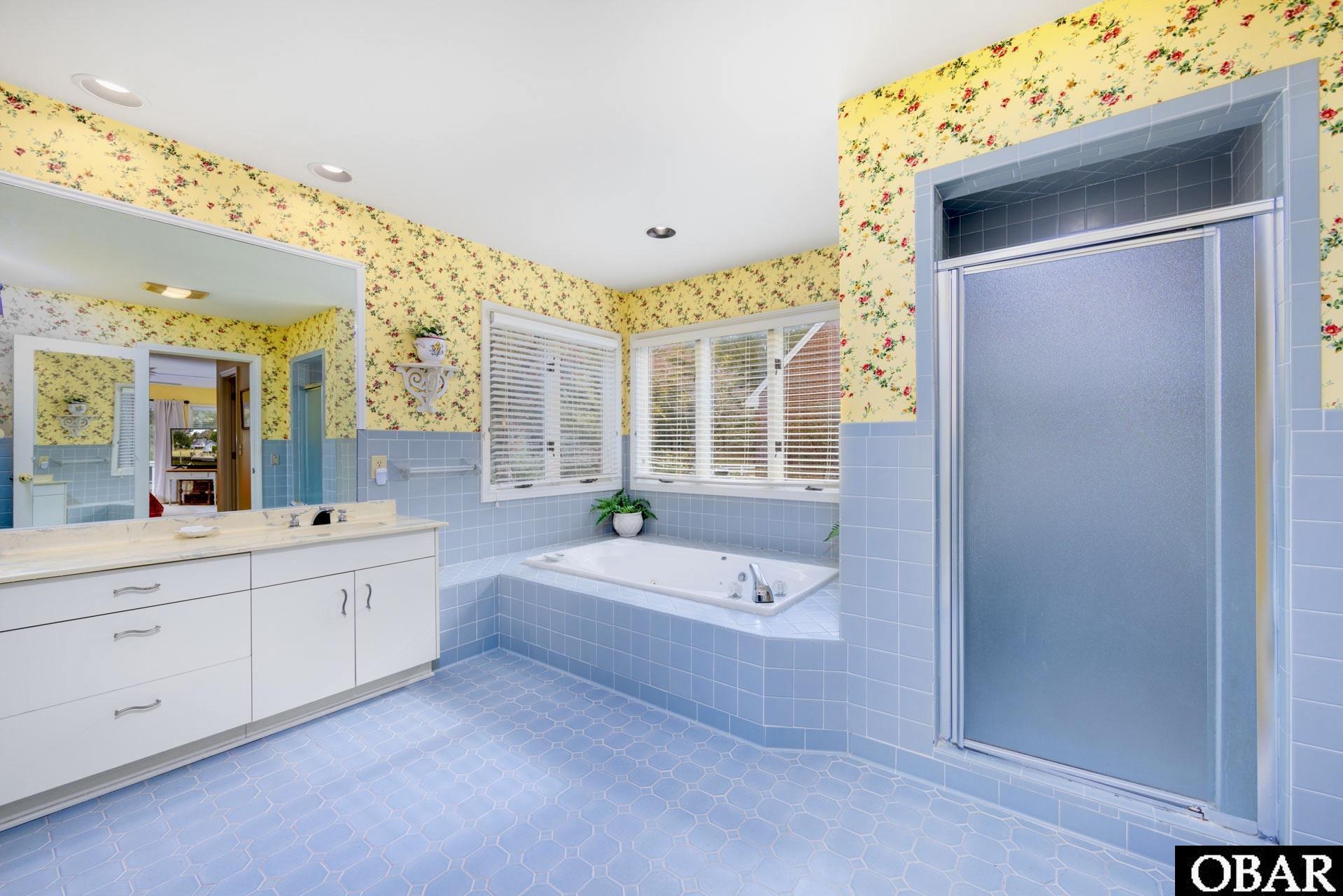 71 Dogwood Trail, Southern Shores, NC 27949, 3 Bedrooms Bedrooms, ,3 BathroomsBathrooms,Residential,For sale,Dogwood Trail,127525