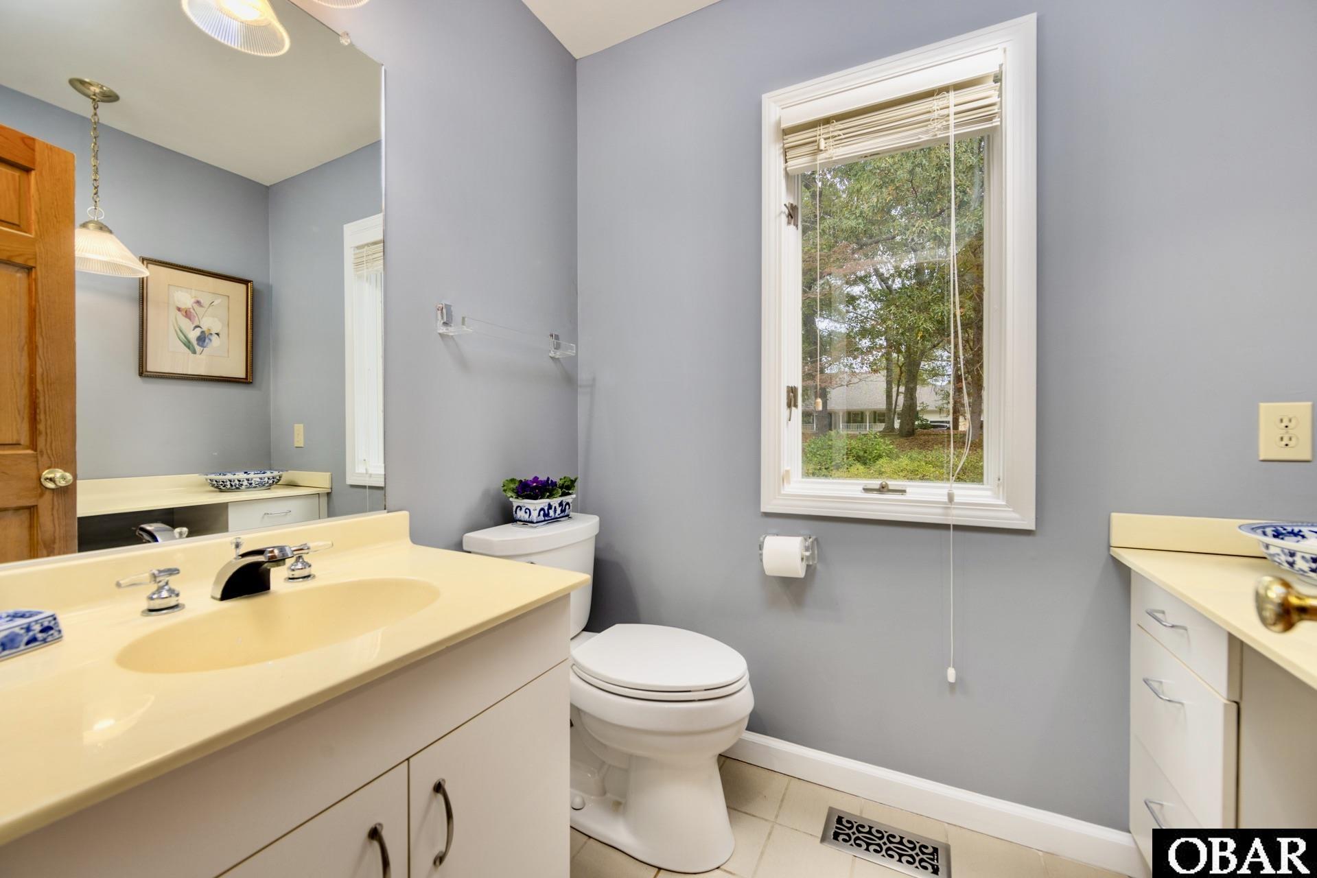 71 Dogwood Trail, Southern Shores, NC 27949, 3 Bedrooms Bedrooms, ,3 BathroomsBathrooms,Residential,For sale,Dogwood Trail,127525