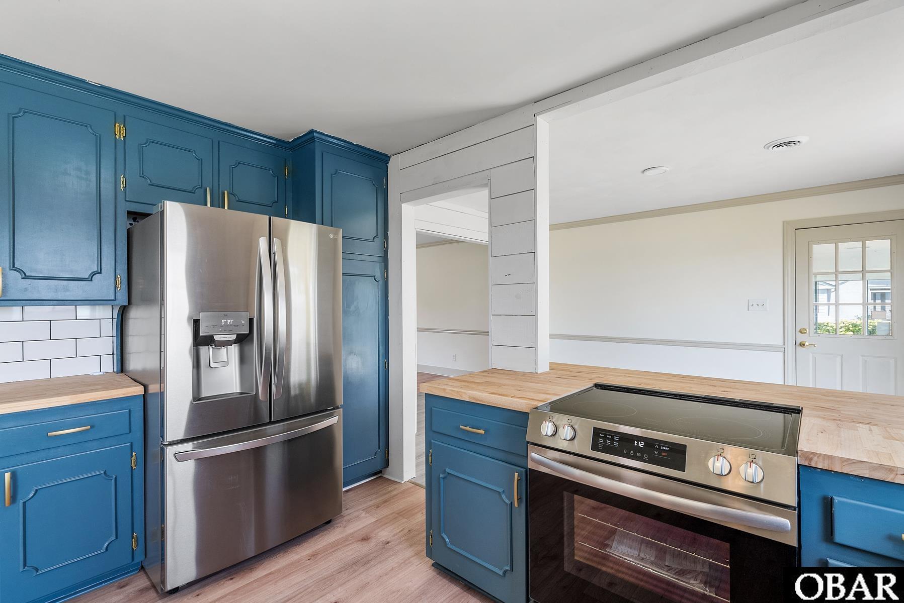 216 Bayshore Drive, Elizabeth City, NC 27909, 3 Bedrooms Bedrooms, ,2 BathroomsBathrooms,Residential,For sale,Bayshore Drive,127528