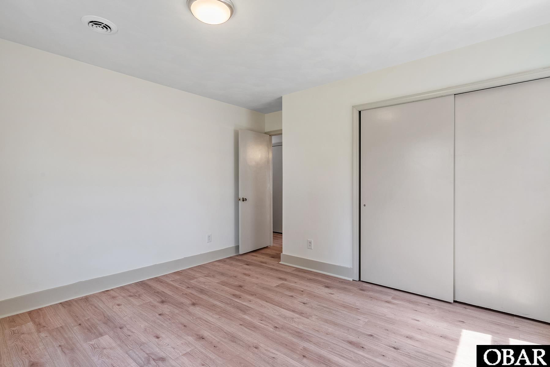 216 Bayshore Drive, Elizabeth City, NC 27909, 3 Bedrooms Bedrooms, ,2 BathroomsBathrooms,Residential,For sale,Bayshore Drive,127528