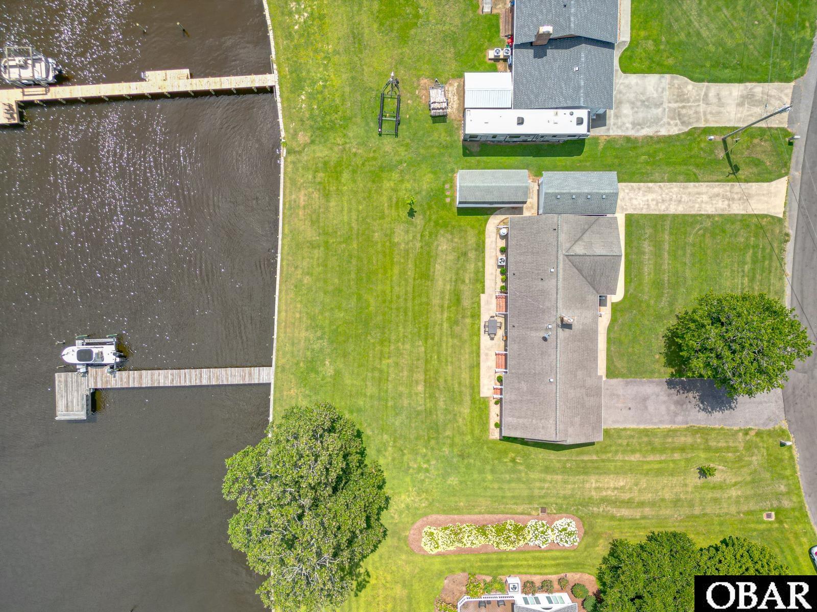 216 Bayshore Drive, Elizabeth City, NC 27909, 3 Bedrooms Bedrooms, ,2 BathroomsBathrooms,Residential,For sale,Bayshore Drive,127528