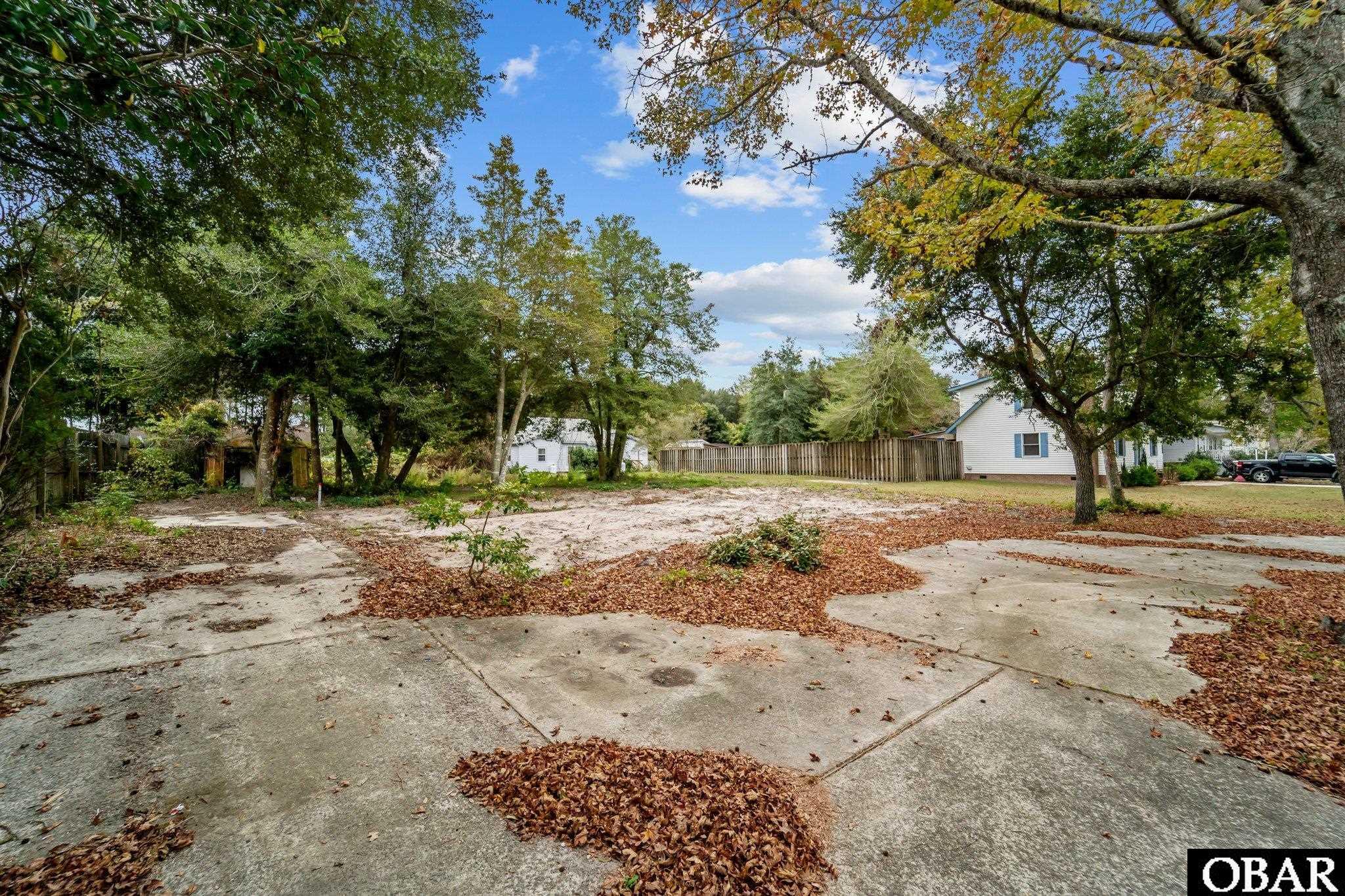 144 Roanoke Trail, Manteo, NC 27954, 3 Bedrooms Bedrooms, ,2 BathroomsBathrooms,Residential,For sale,Roanoke Trail,127529