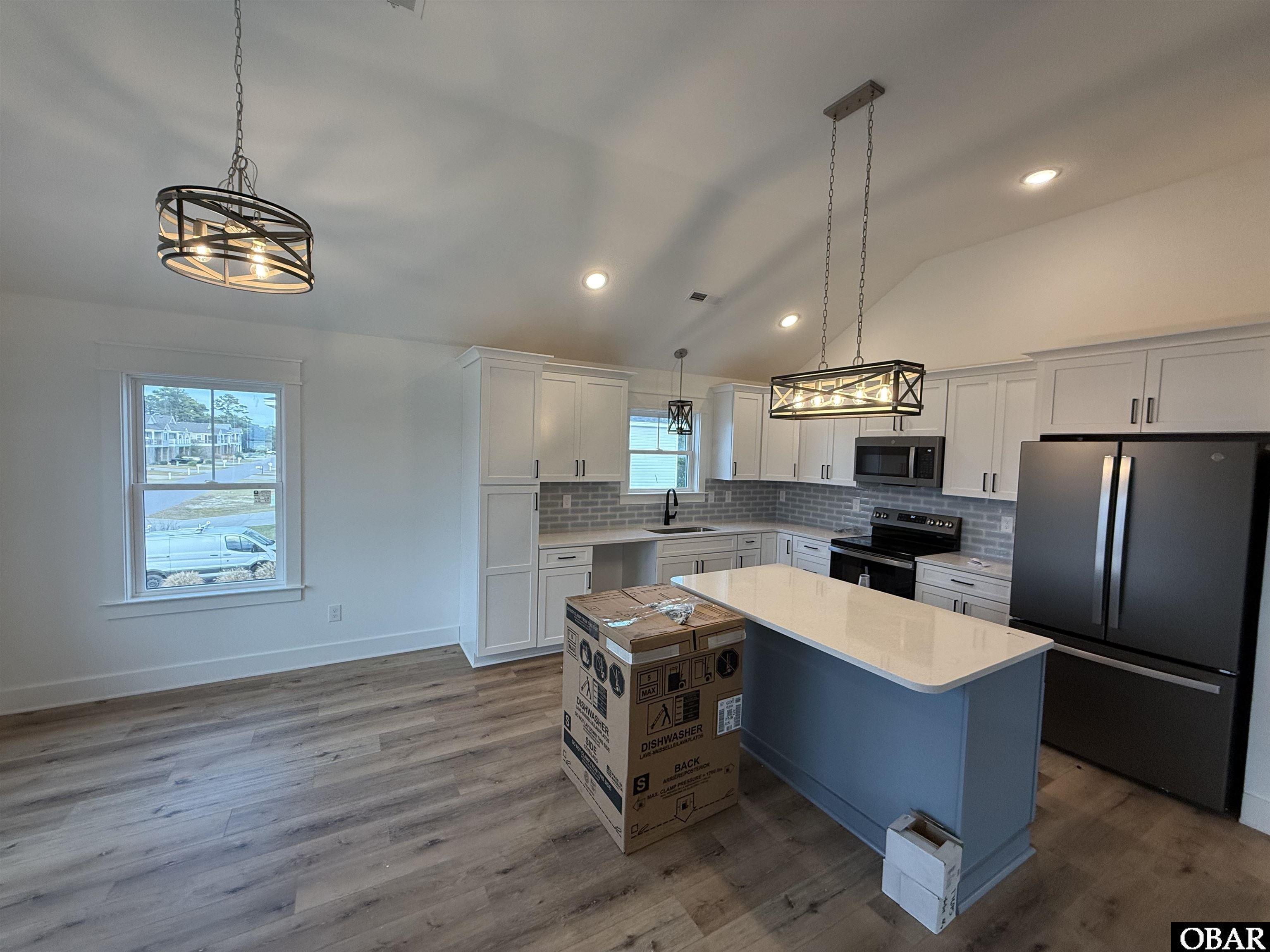 611 Palmetto Street, Kill Devil Hills, NC 27948, 4 Bedrooms Bedrooms, ,3 BathroomsBathrooms,Residential,For sale,Palmetto Street,127532