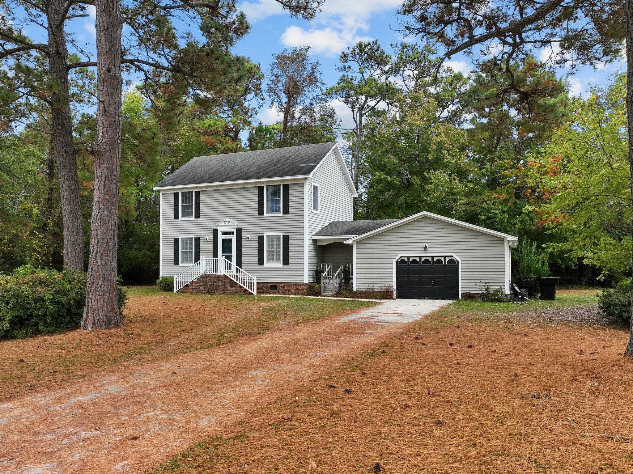 104 Dogwood Circle 