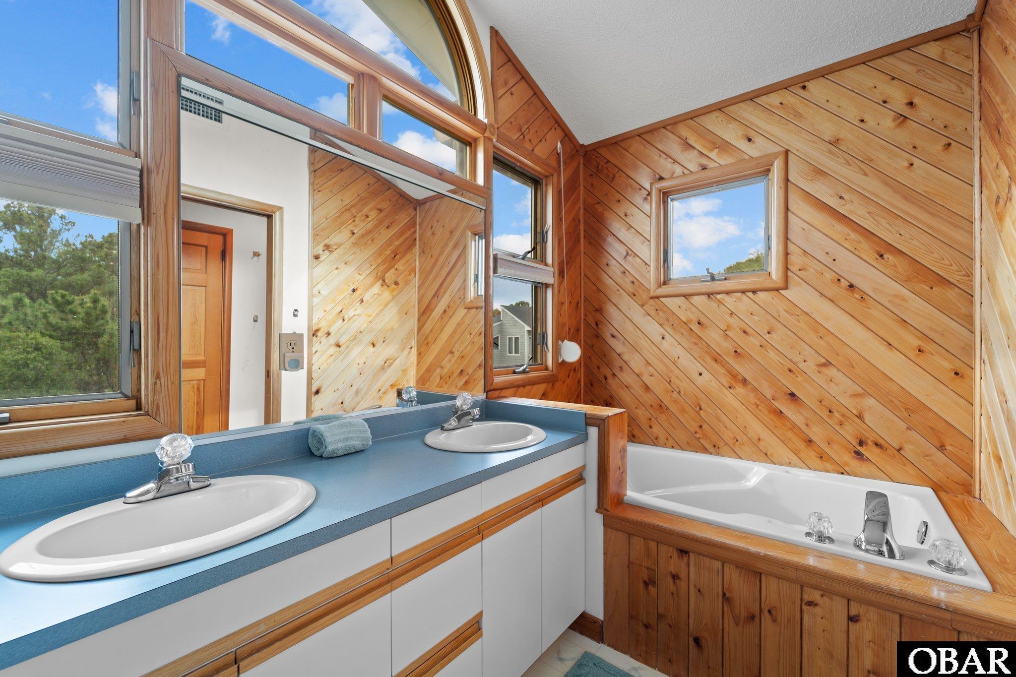 173 Happy Indian Lane, Southern Shores, NC 27949, 3 Bedrooms Bedrooms, ,2 BathroomsBathrooms,Residential,For sale,Happy Indian Lane,127538