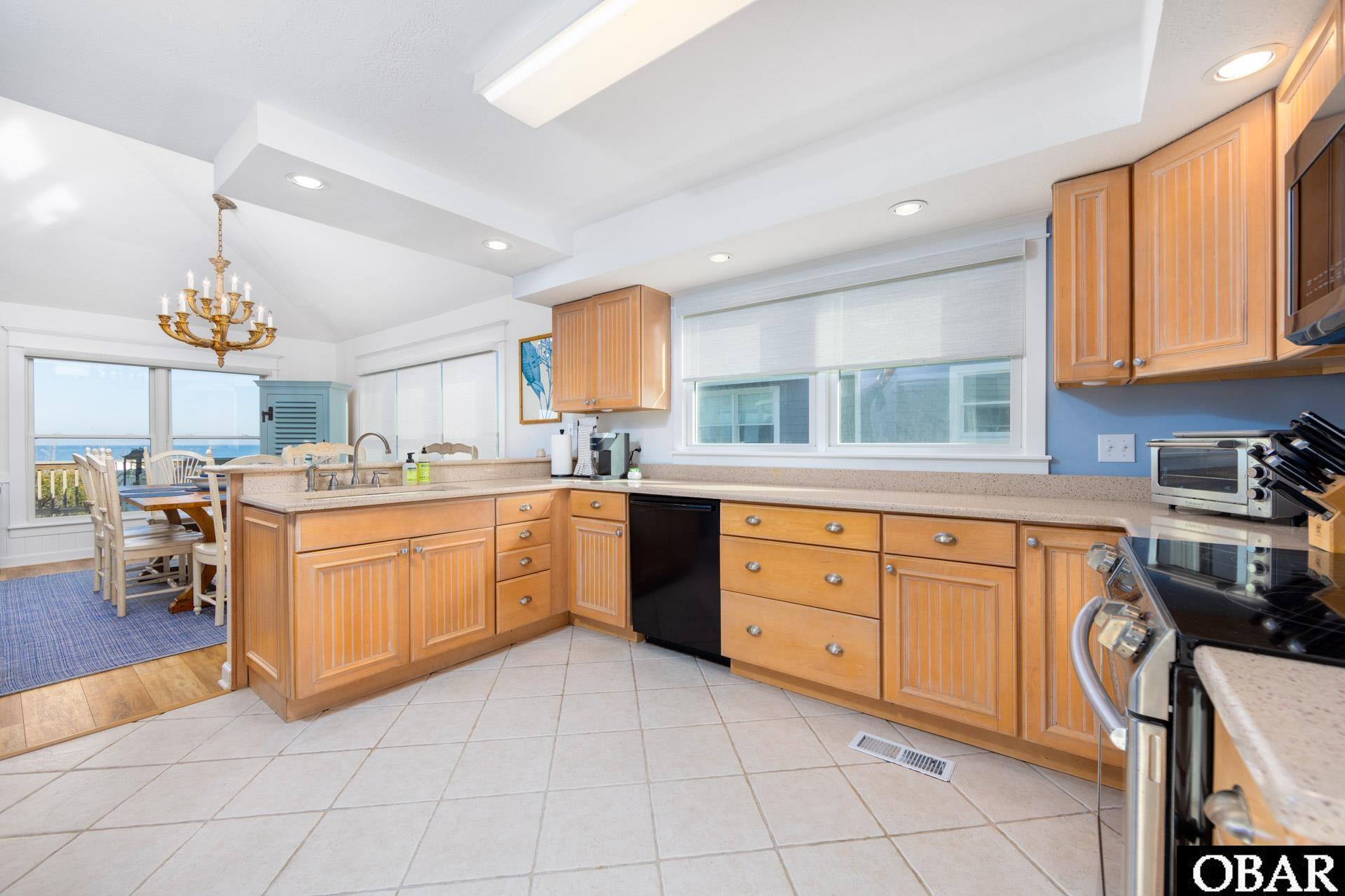 18 Pelican Watch Way, Southern Shores, NC 27949-3619, 4 Bedrooms Bedrooms, ,3 BathroomsBathrooms,Residential,For sale,Pelican Watch Way,127541