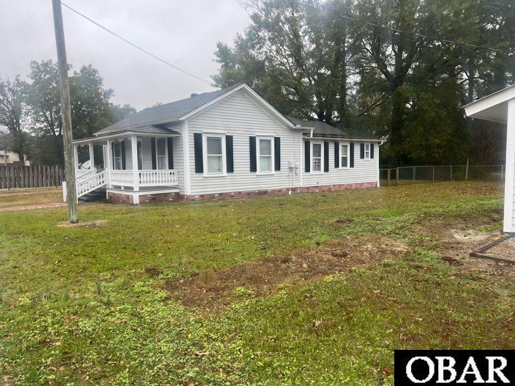 104 Middle Street, Creswell, NC 27925, 3 Bedrooms Bedrooms, ,2 BathroomsBathrooms,Residential,For sale,Middle Street,127545