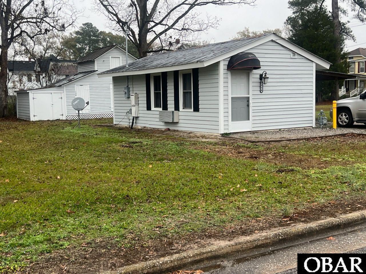 104 Middle Street, Creswell, NC 27925, 3 Bedrooms Bedrooms, ,2 BathroomsBathrooms,Residential,For sale,Middle Street,127545