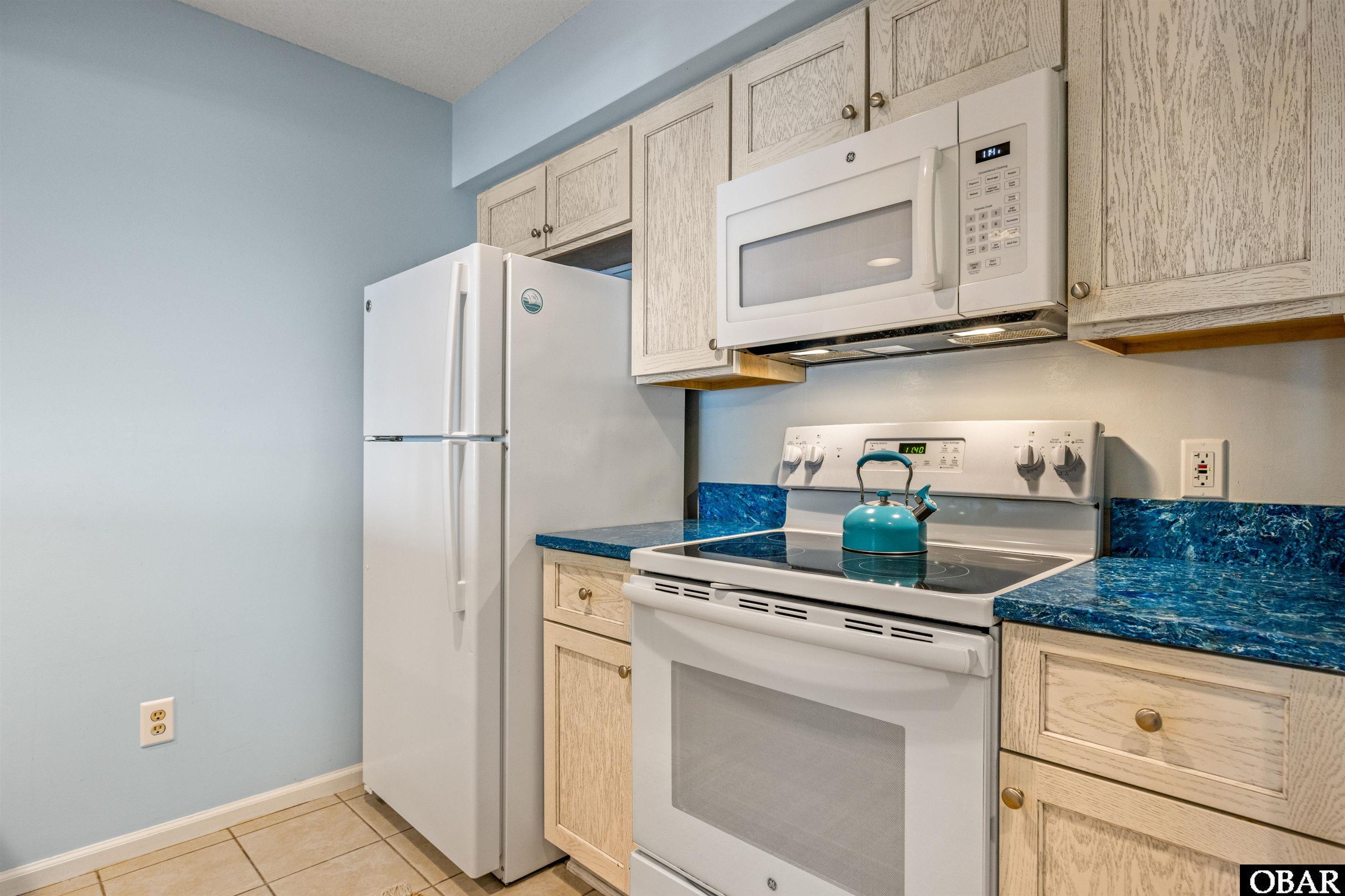 2035 Virginia Dare Trail, Kill Devil Hills, NC 27948, 2 Bedrooms Bedrooms, ,2 BathroomsBathrooms,Residential,For sale,Virginia Dare Trail,127548